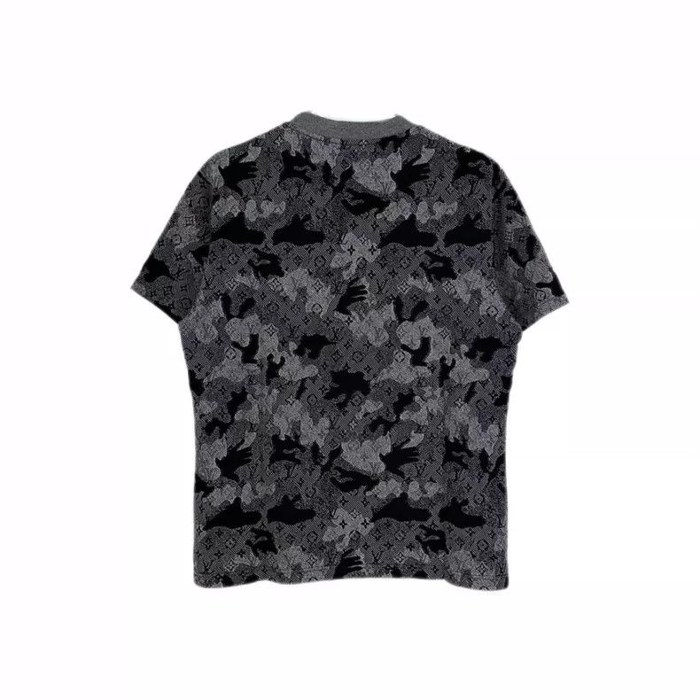 Louis Vuitton Louis Vuitton Dark blue short sleeve T-shirt with full logo Size US L / EU 52-54 / 3 - 2 Thumbnail