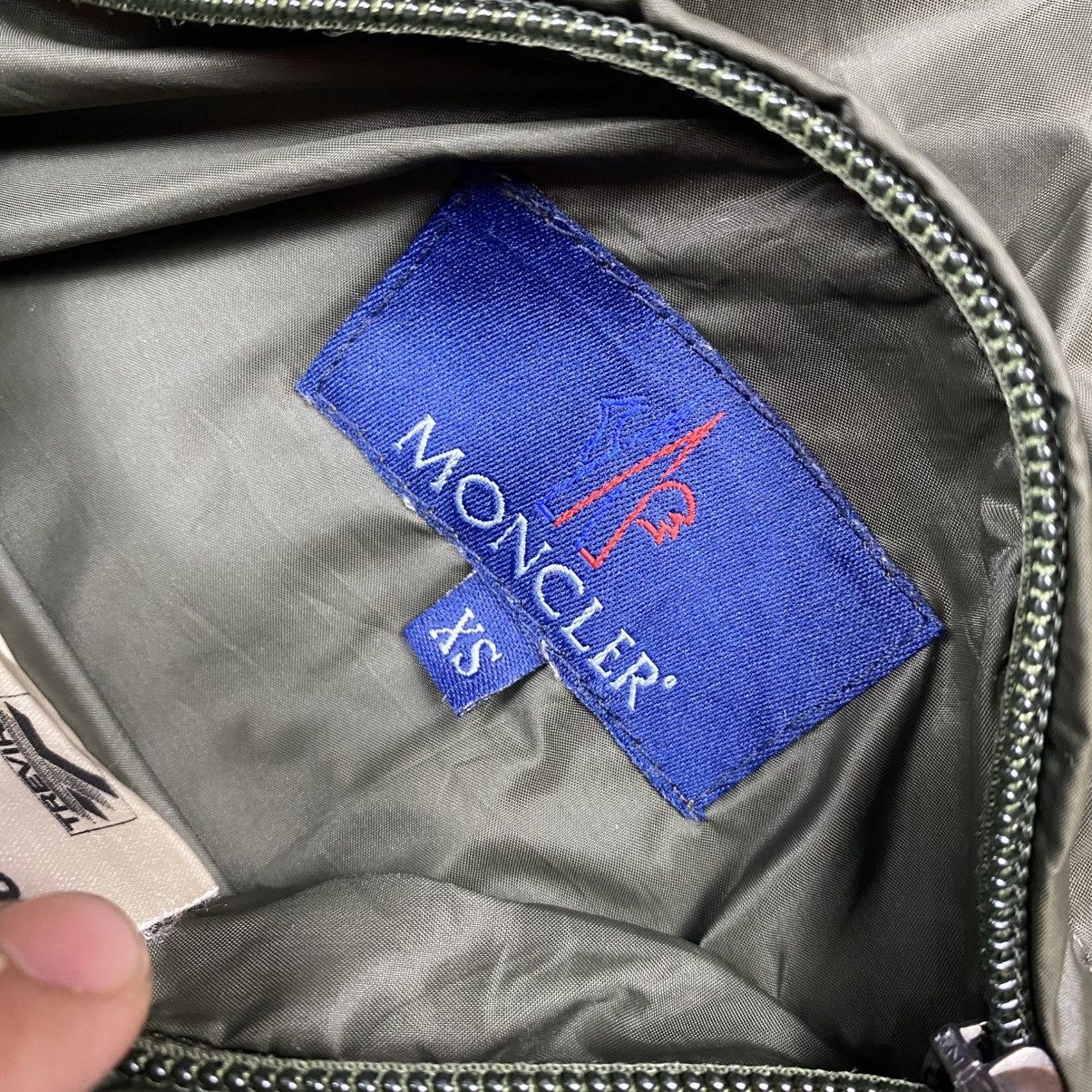 Moncler Rare Vintage Moncler Husky Reversible Fleece Hoodie Jacket Size US S / EU 44-46 / 1 - 18 Thumbnail