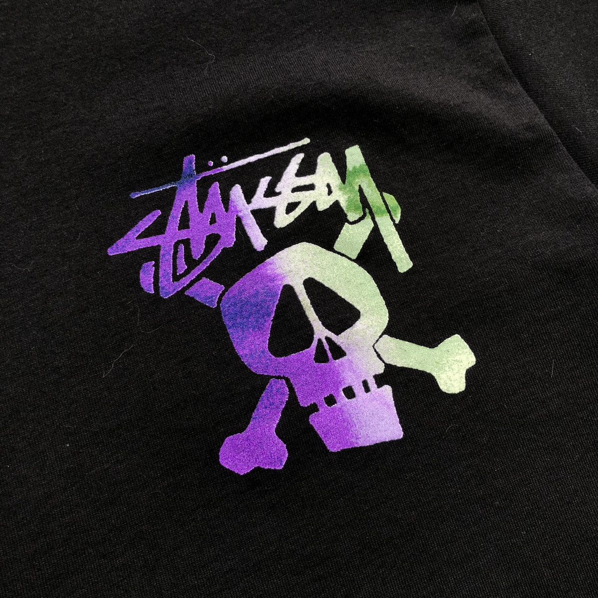 トップス Stussy Skull Card Graphic T-Shirt Stussy Skull Card Graphic T-Shirt