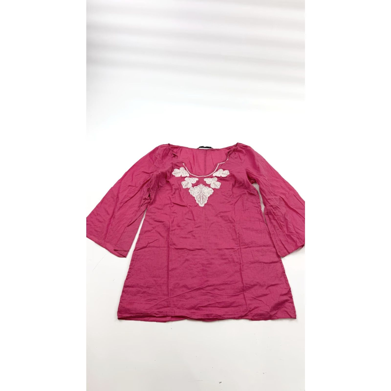 Trina Turk Trina Turk Tunic Top Blouse Womens Small Pink Embroidered Boho 3/4 Sleeve Chic Shirt Size S / US 4 / IT 40 - 2 Thumbnail