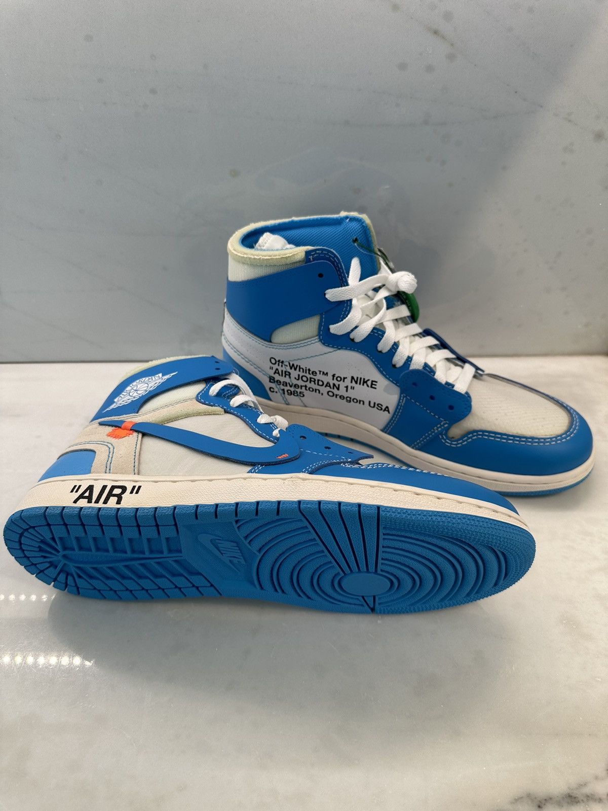 Nike Jordan 1 Off-White University Blue Size US 9.5 / EU 42-43 - 4 Thumbnail