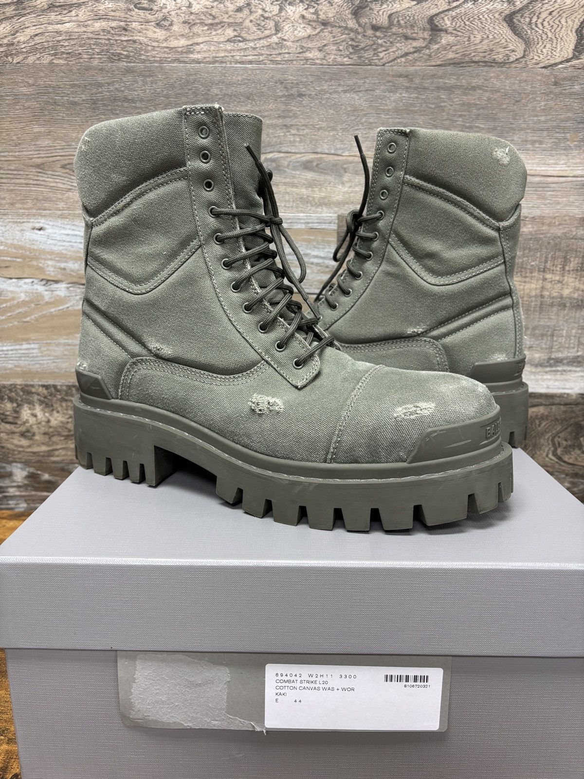 Balenciaga Balenciaga strike boot green canvas 44 | Grailed