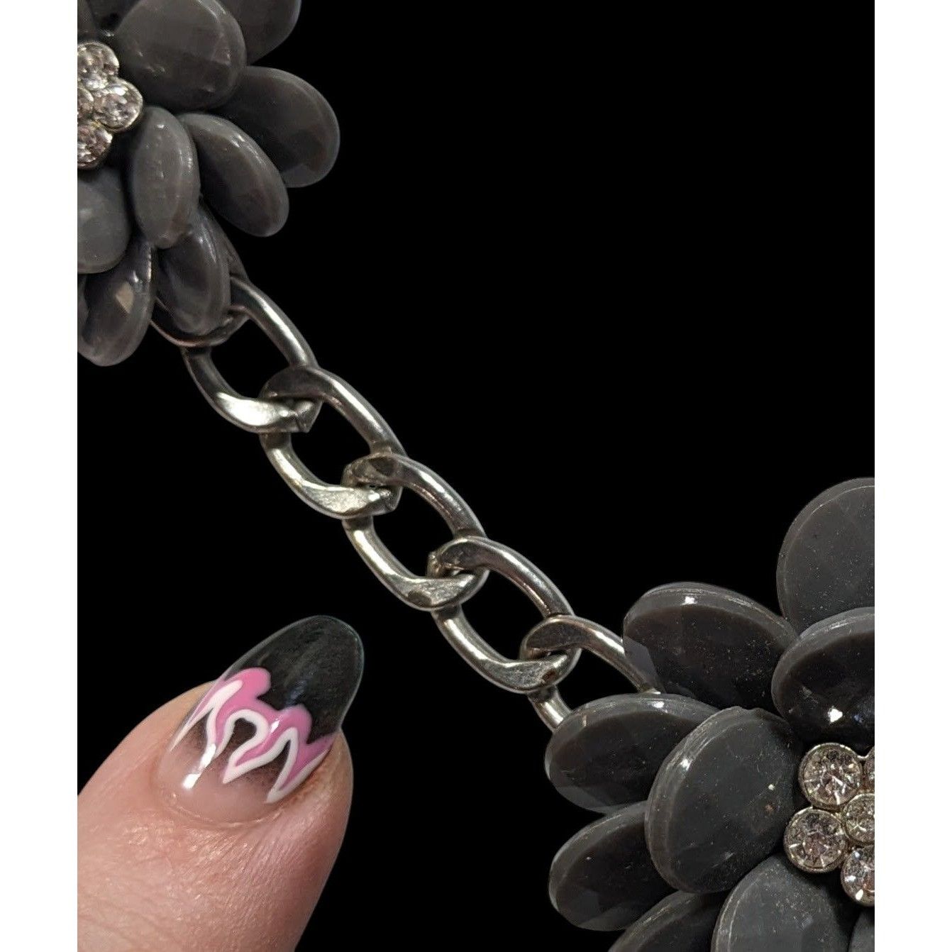 Other Floral Cottagecore Grey And Silver Tone Necklace With Rhines Size ONE SIZE - 6 Thumbnail