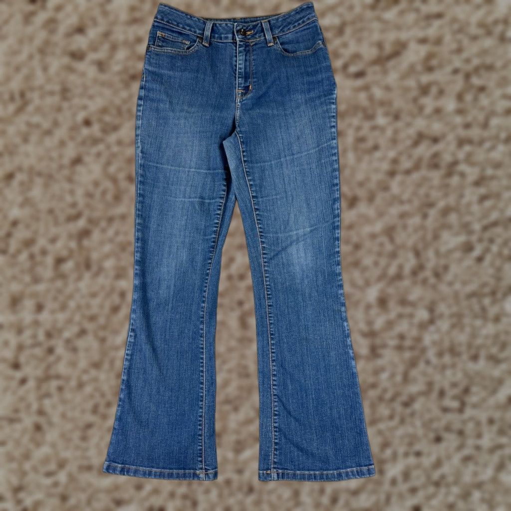 Vintage L.L. Bean Women's Blue Denim Bootcut Jeans Pants 4 Mid Rise 27 Inch Inseam Stretch Cotton Blend Size 27" / US 4 / IT 40 - 1 Thumbnail