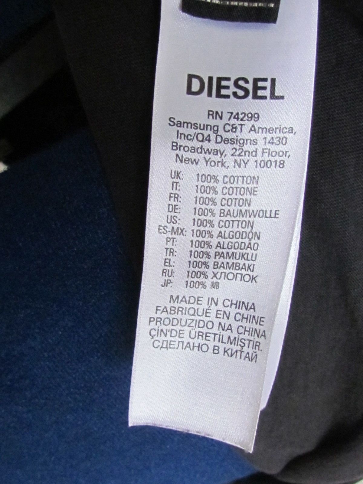 Diesel Pre-loved Diesel Model: T-Diegos-K32Design Size US S / EU 44-46 / 1 - 3 Thumbnail