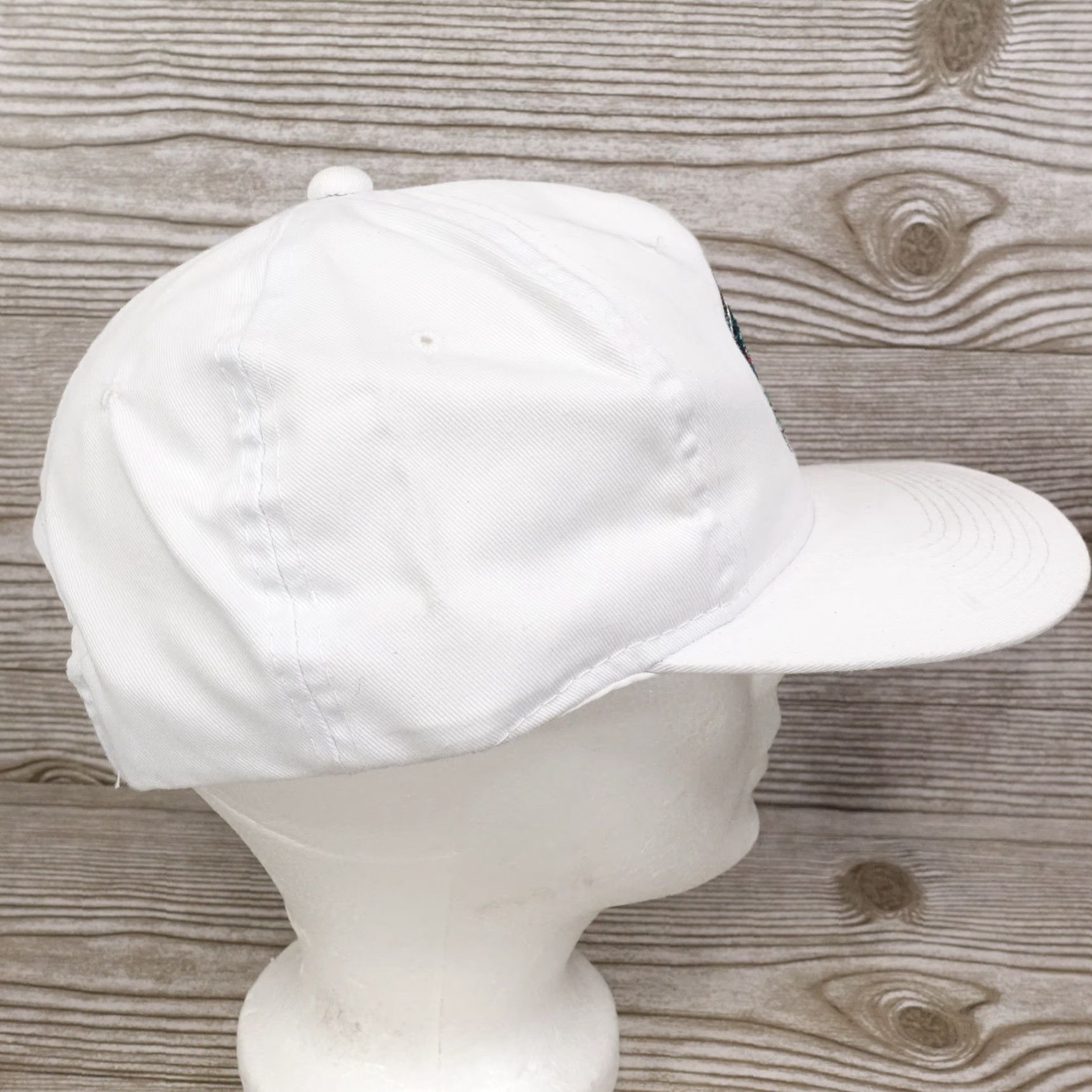 Bass Pro Shops BASS PRO SHOPS WHITE SNAPBACK TRUCKER BASEBALL CAP | One Size | Solid | Casual | Mens Size ONE SIZE - 6 Thumbnail