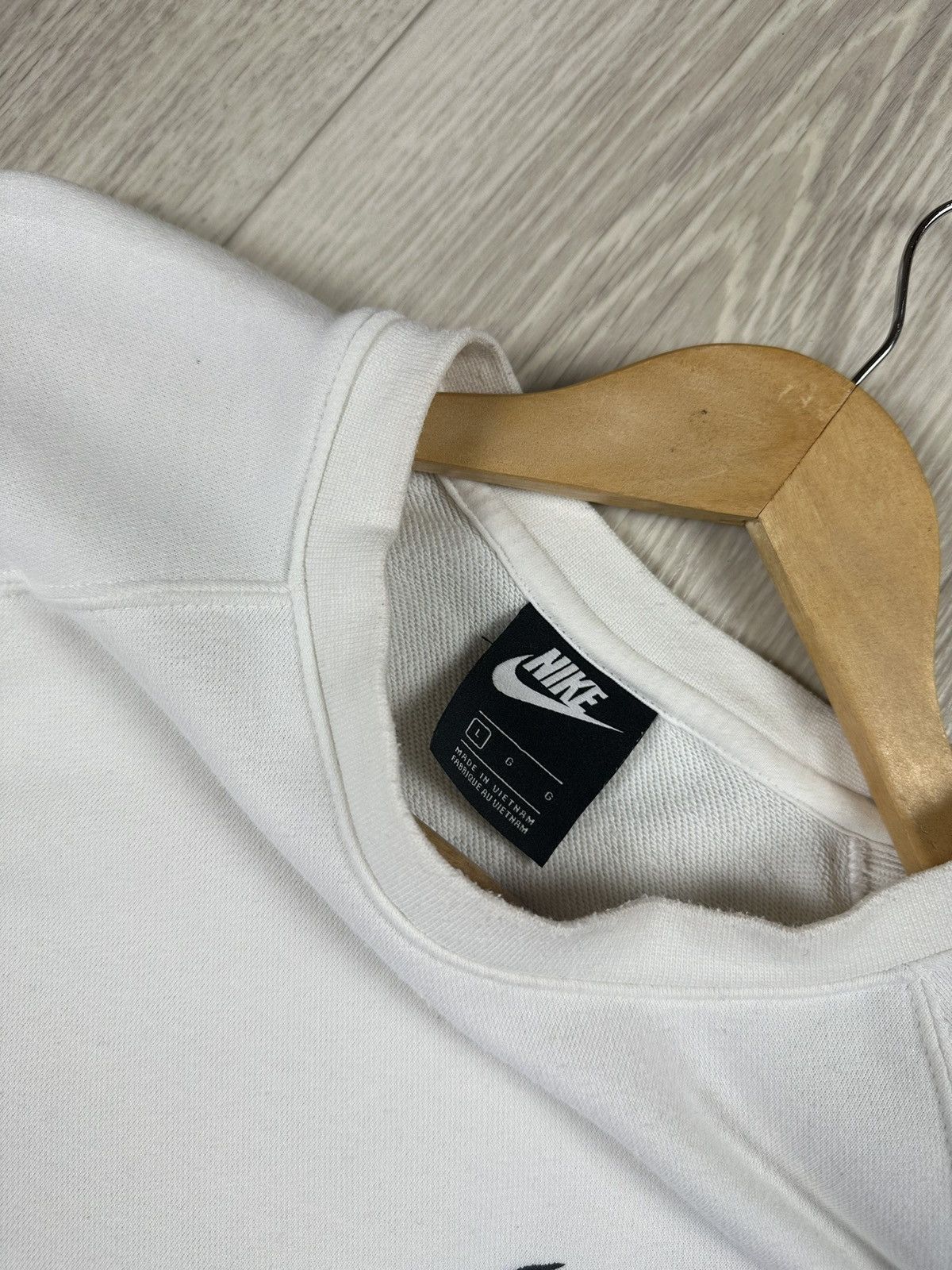 Nike Nike International Goddess of Victory Sweatshirt Big Logo Size US L / EU 52-54 / 3 - 6 Thumbnail