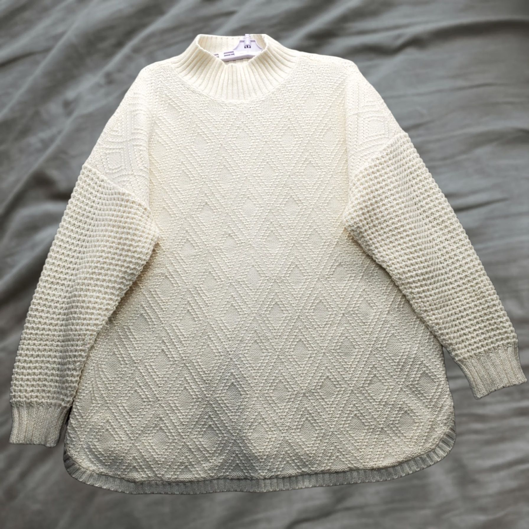 Coldwater Creek Coldwater Creek Sweater Womens 1X White Diamond Knitted Raglan Sleeve Mock Neck Size XL / US 12-14 / IT 48-50 - 1 Thumbnail