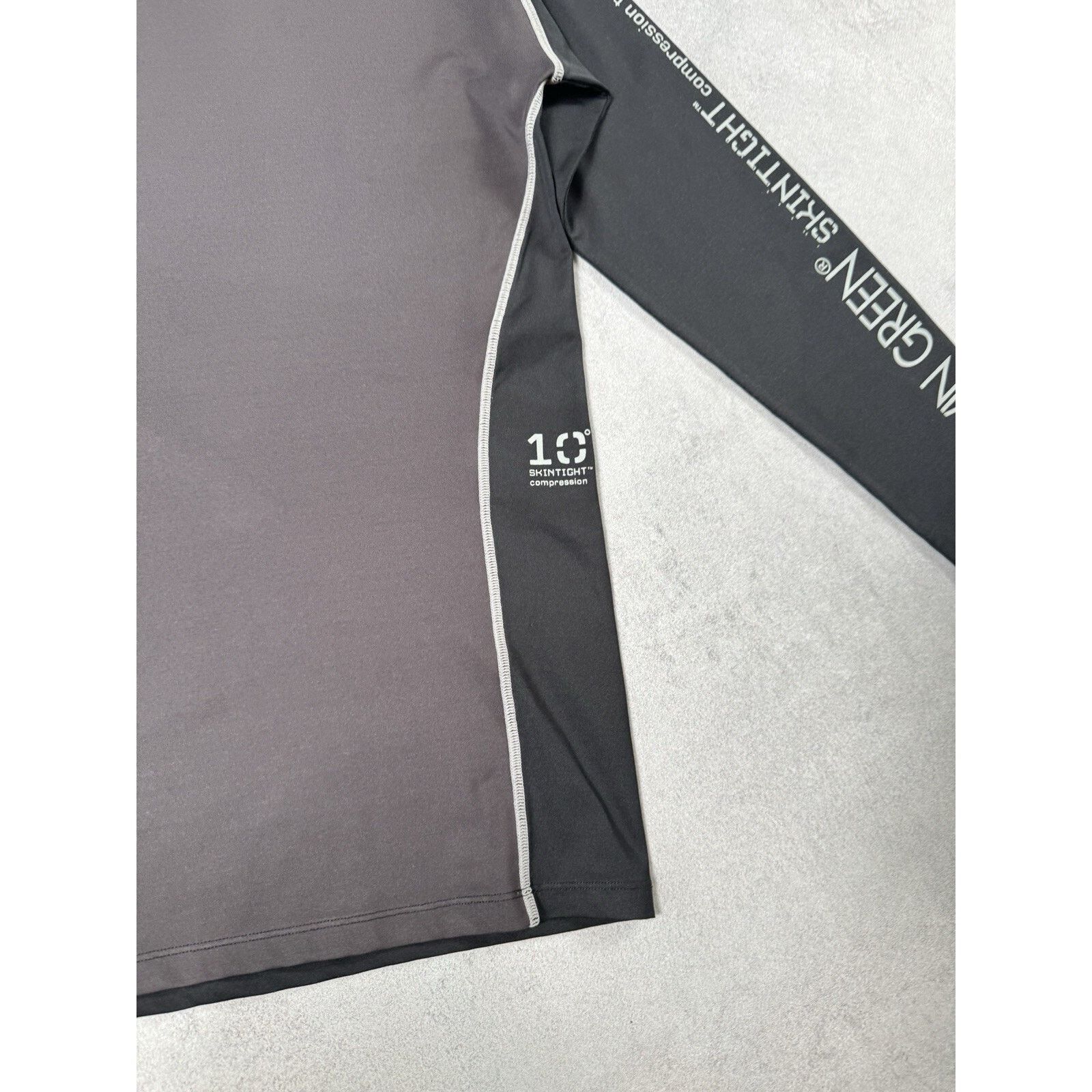 Galvin Green GALVIN GREEN SKINTIGHT COMPRESSION BLACK / GREY TOP Size US M / EU 48-50 / 2 - 7 Thumbnail