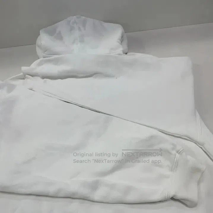 Balenciaga Balenciaga Minimalist Print Hoodie for Casual Wear. Size US S / EU 44-46 / 1 - 7 Thumbnail