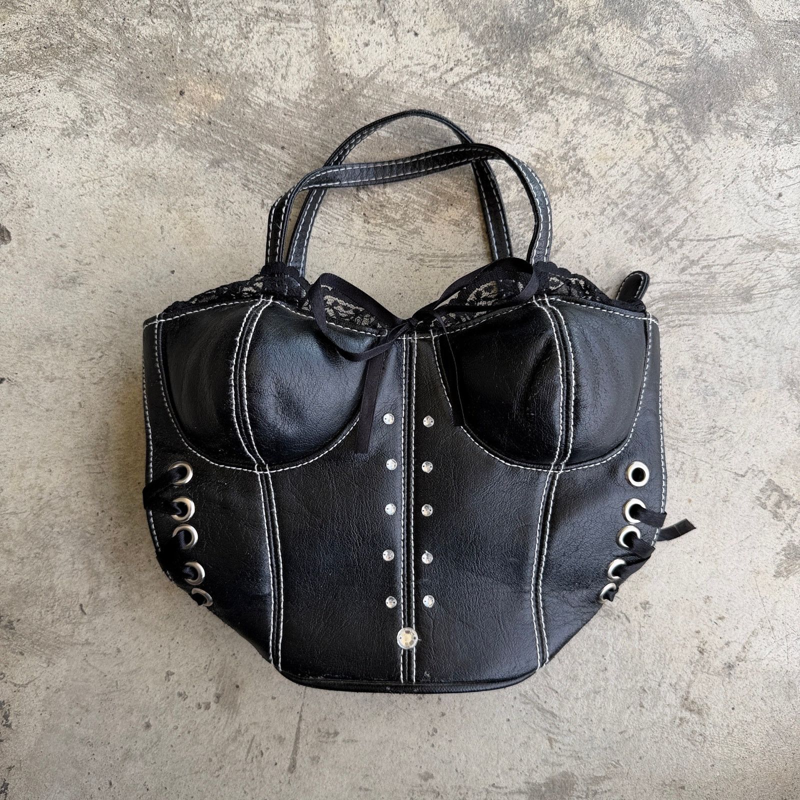 Other Vintage Y2K Black Faux Leather Corset Bustier Handbag Size ONE SIZE - 1 Thumbnail