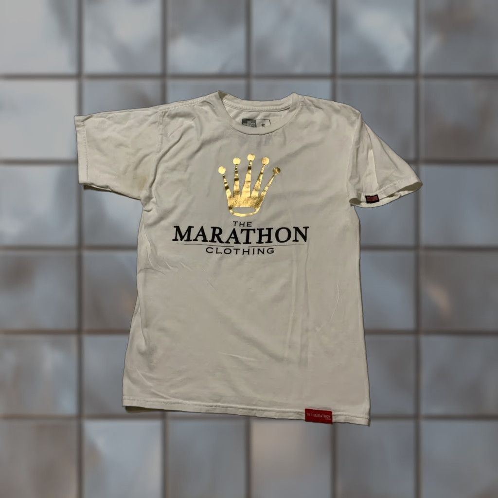 Vintage VINTAGE The Marathon Clothing Nipsey Hussle Crown White S/S Crewneck Graphic T-Shirt SM Size US S / EU 44-46 / 1 - 1 Thumbnail