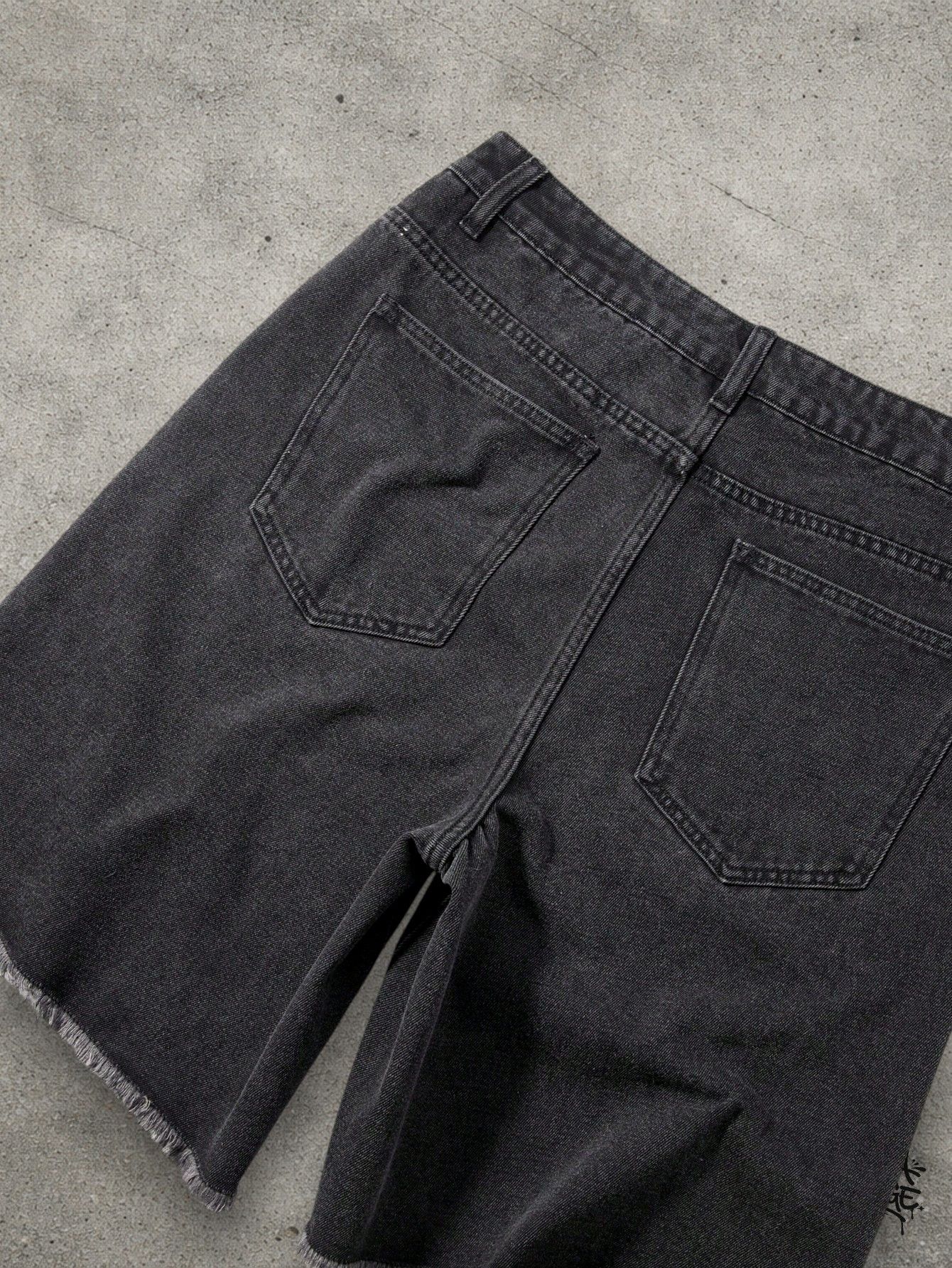 Japanese Brand Distressed gray denim shorts Size US 32 / EU 48 - 3 Thumbnail
