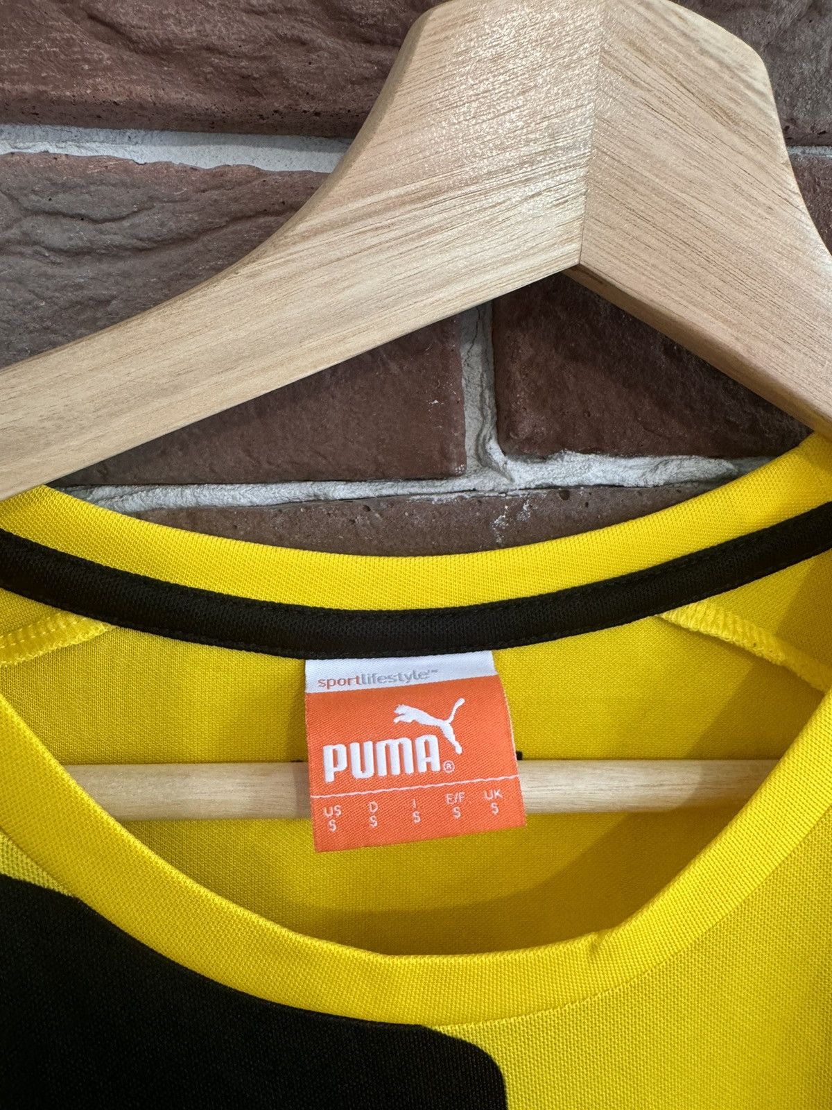 Puma Vintage 00s Puma Borussia Dortmund BVB S Football Kit Jersey Size US S / EU 44-46 / 1 - 4 Thumbnail