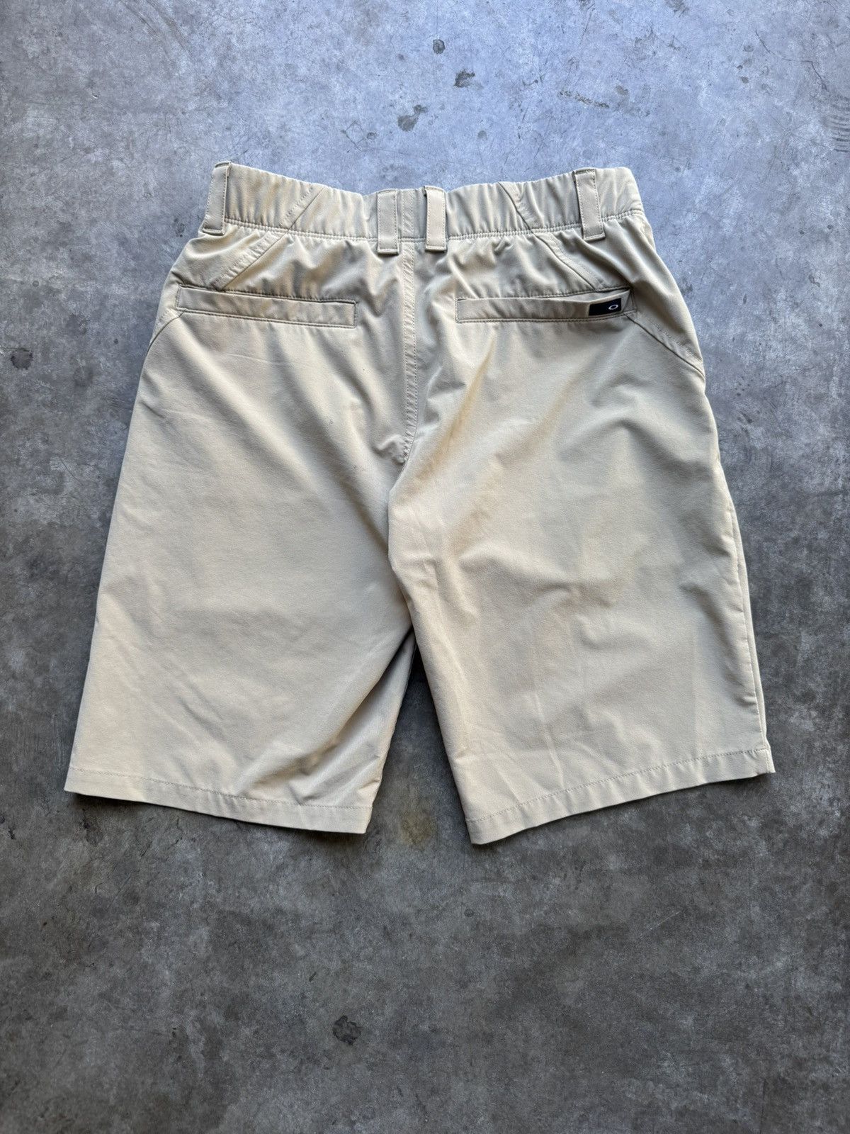 Oakley × Vintage Vintage Y2K Oakley Tan Shorts Size US 30 / EU 46 - 4 Thumbnail