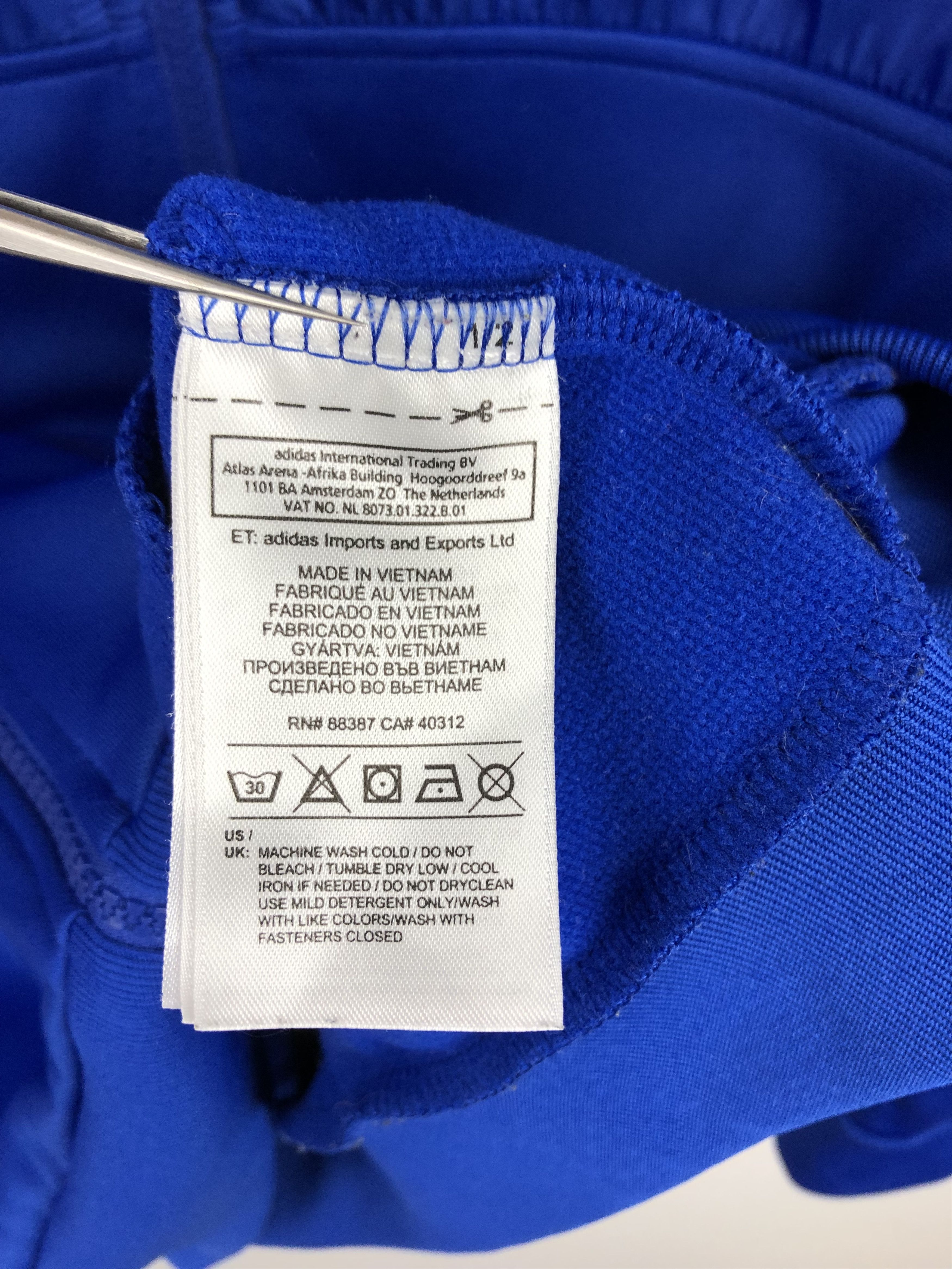 Adidas Vintage Adidas Chelsea Football Jacket Soccer Track Top Size US M / EU 48-50 / 2 - 8 Thumbnail
