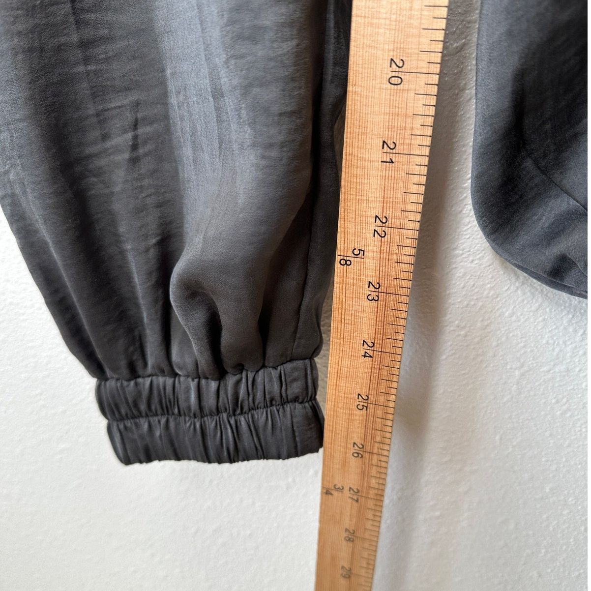 Other Sadie & Sage Gray Satin Utility Pocketed Elastic Jogger S Size 27" / US 4 / IT 40 - 13 Thumbnail