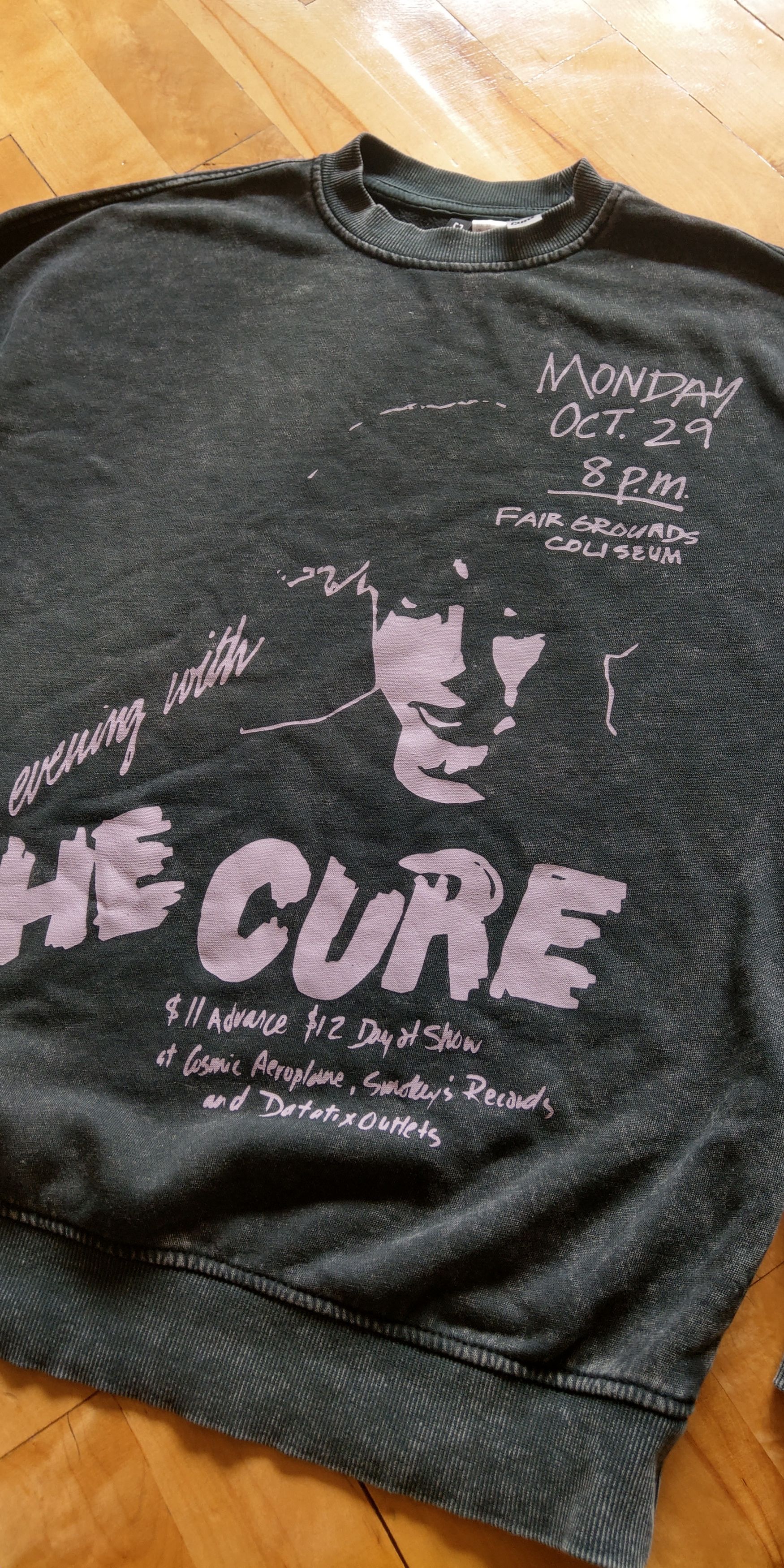 Band Tees THE CURE Live Sweatshirt Rare Sweater Crewneck Blouse Goth Size US L / EU 52-54 / 3 - 8 Thumbnail