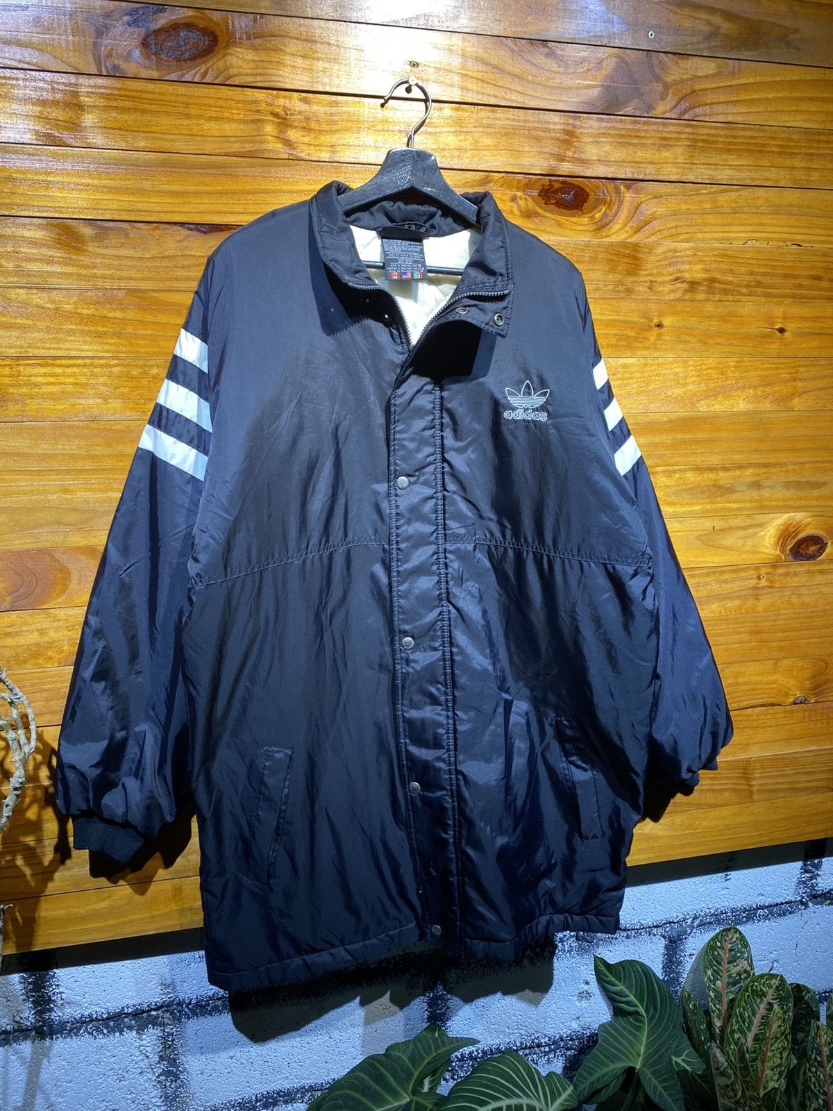 Adidas Vintage Adidas Originals Trefoil Black Nylon Jacket Stripes Size US M / EU 48-50 / 2 - 5 Thumbnail