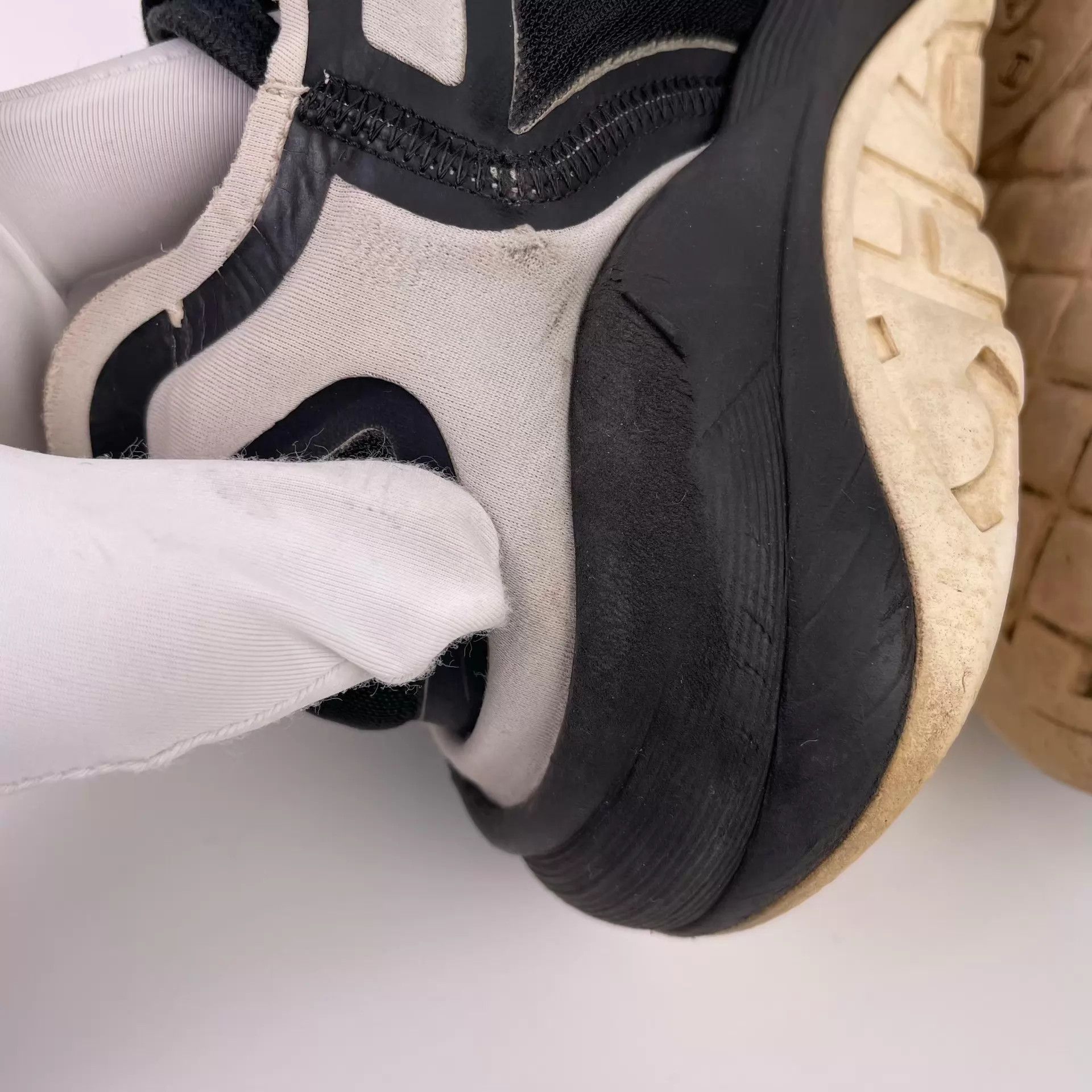 Chanel CHANEL Tulle & Lycra Panelled Sneakers 38 Black White Size US 7.5 / IT 37.5 - 5 Thumbnail