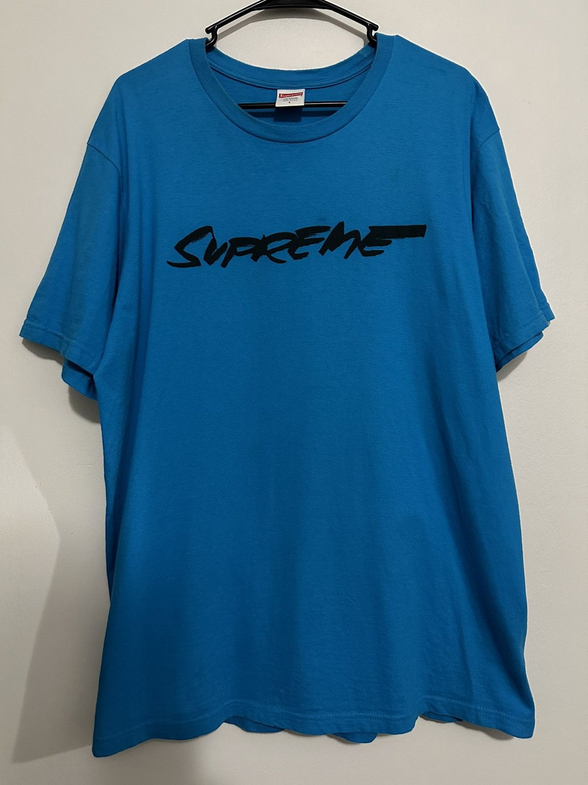 Supreme Supreme Futura Logo Tee Size US L / EU 52-54 / 3 - 1 Thumbnail