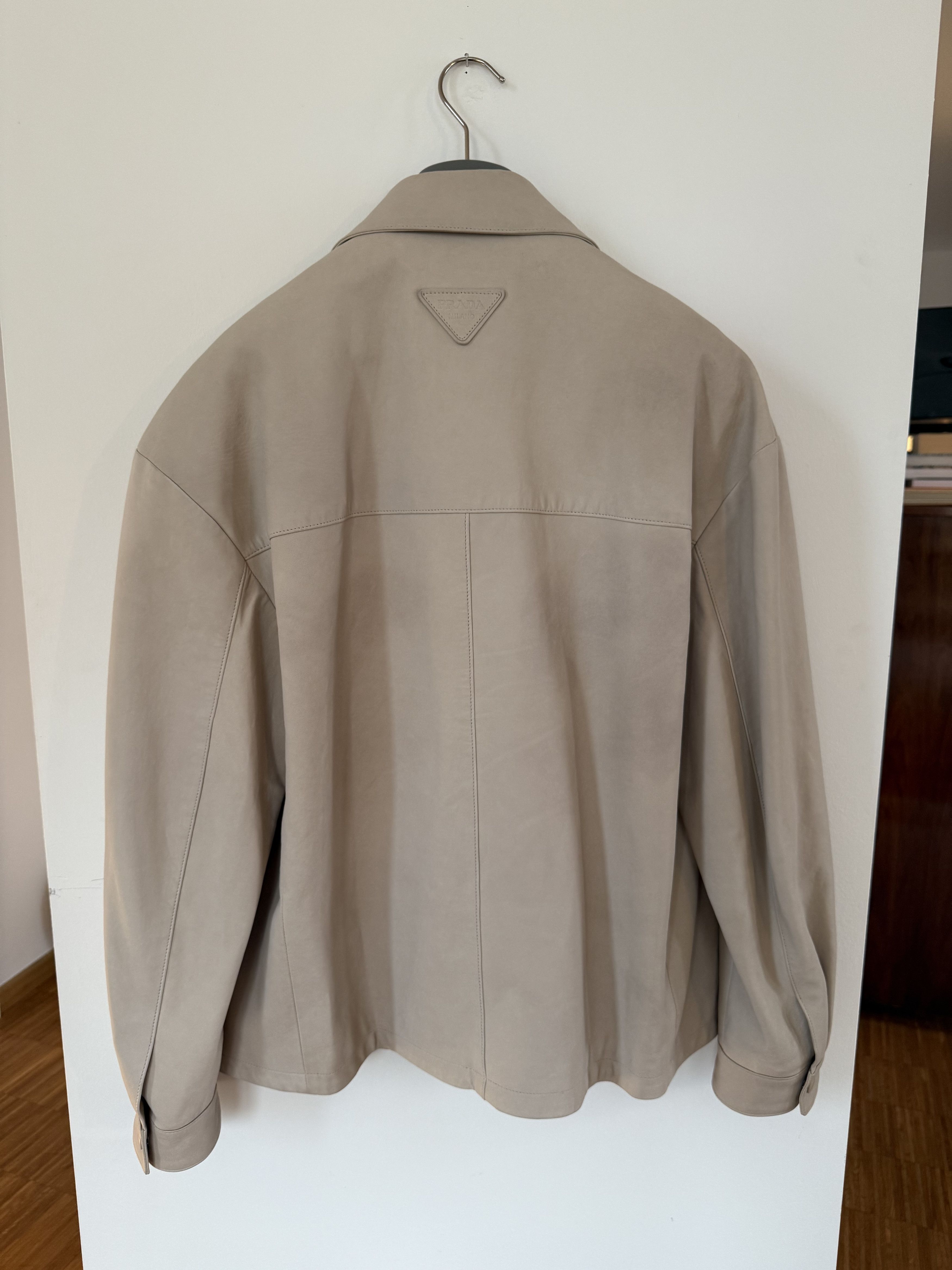 Prada Prada Leather Shirt Jacket in cream Size US S / EU 44-46 / 1 - 2 Thumbnail