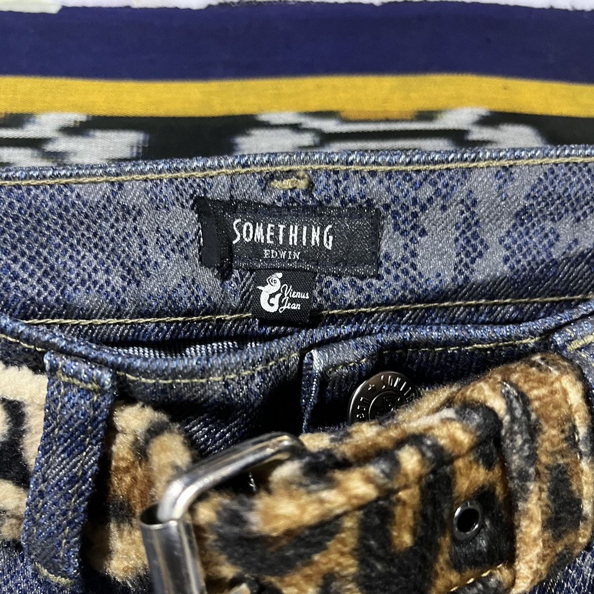 If Six Was Nine Y2K Snakeskin Flare Denim Something Edwin Size US 26 / EU 42 - 8 Thumbnail