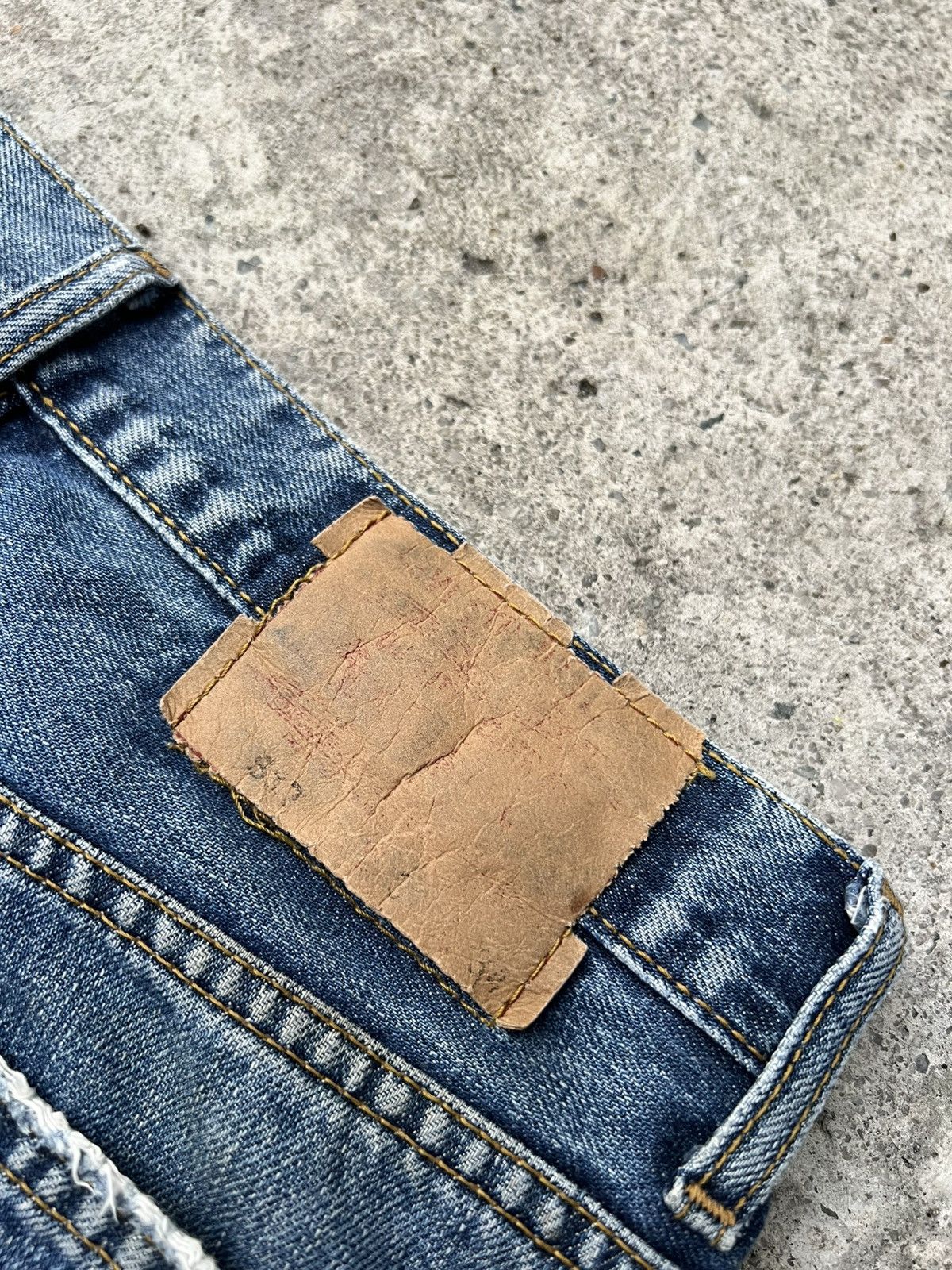 Levi's Vintage Levis 517 Mud Wash Jean Size US 29 - 21 Thumbnail