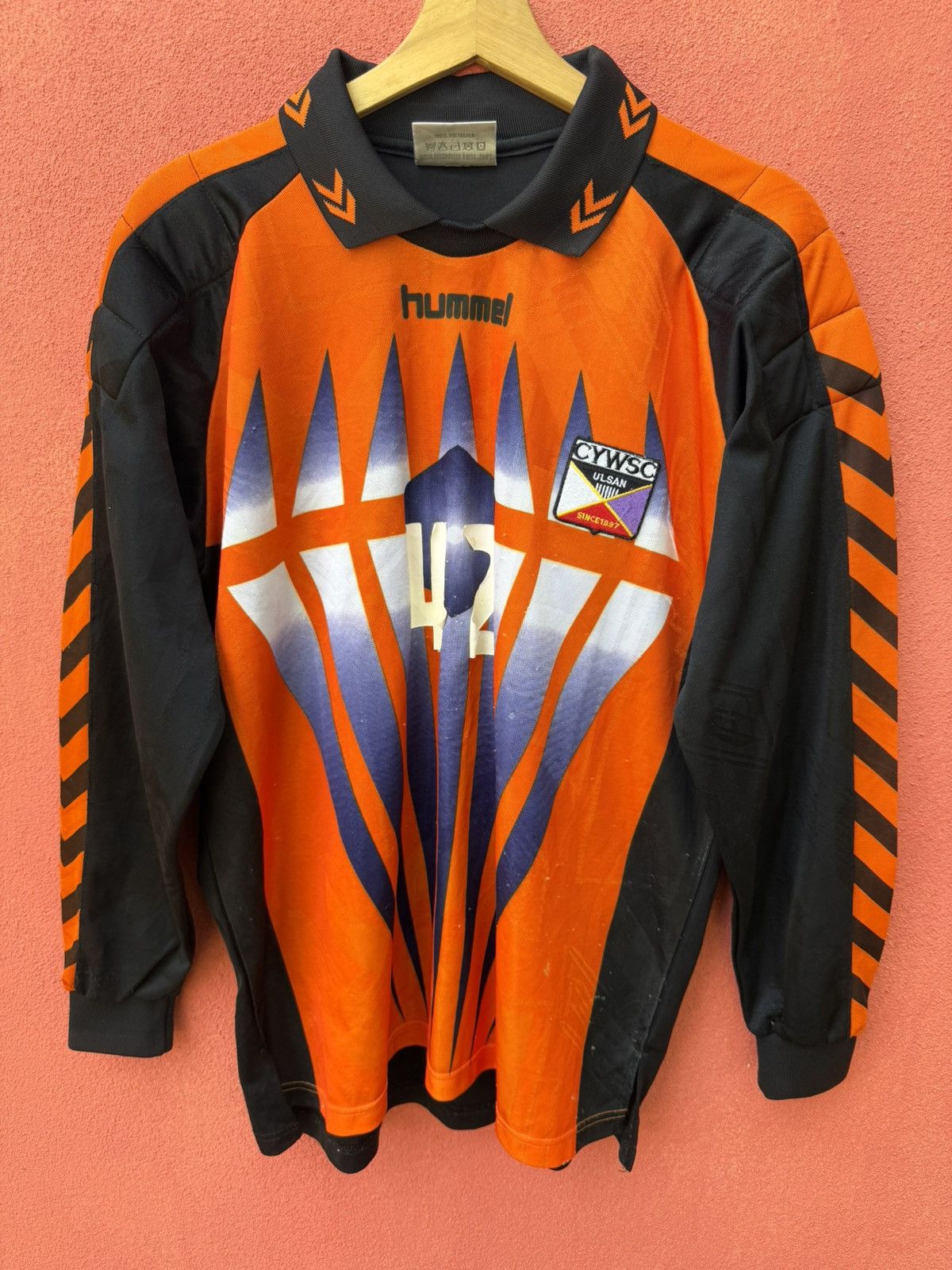 Hummel CYWSC Ulsan FC Size US XL / EU 56 / 4 - 1 Thumbnail