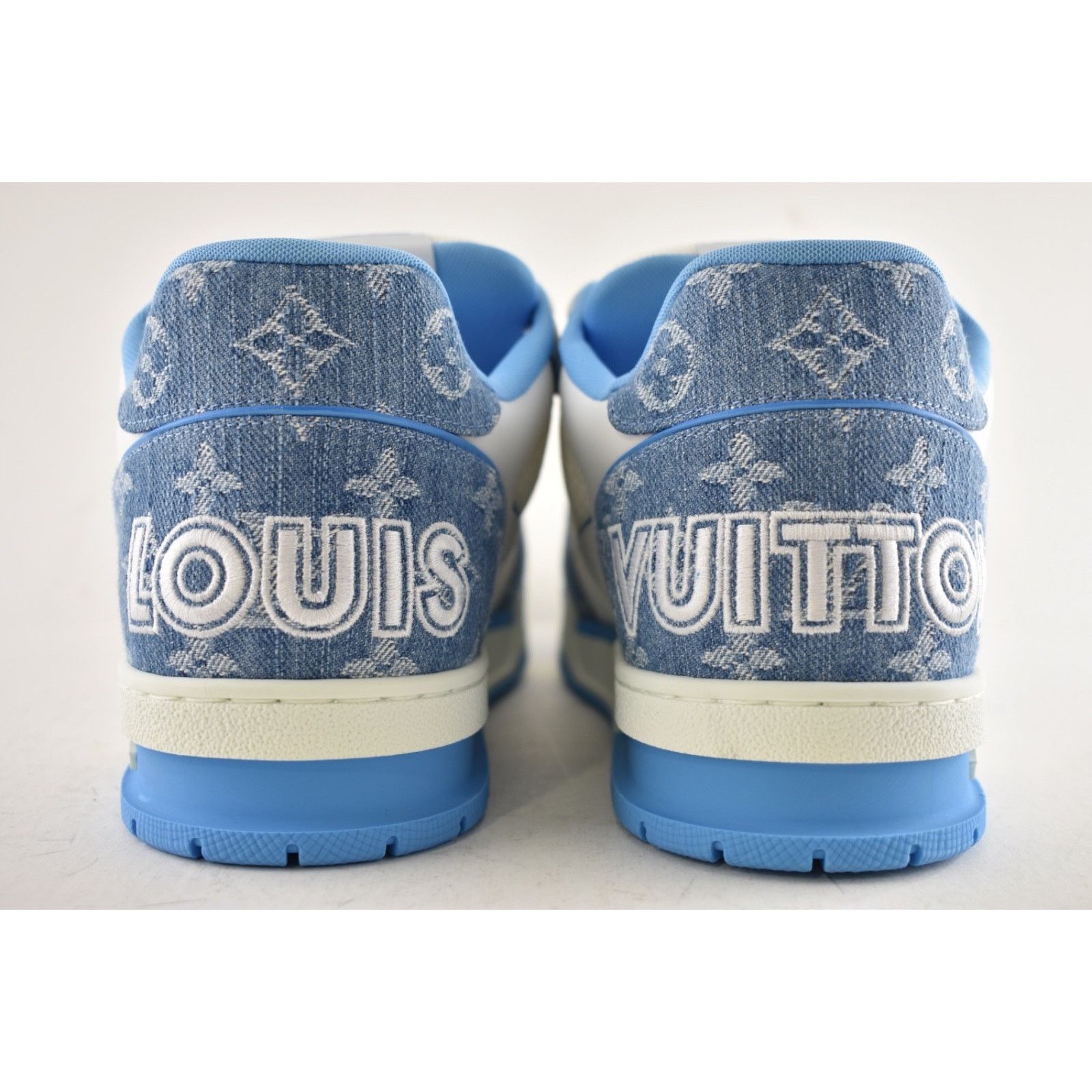 Louis Vuitton Louis Vuitton Denim Blue Monogram White LV Low Top Size US 10 / EU 43 - 17 Thumbnail