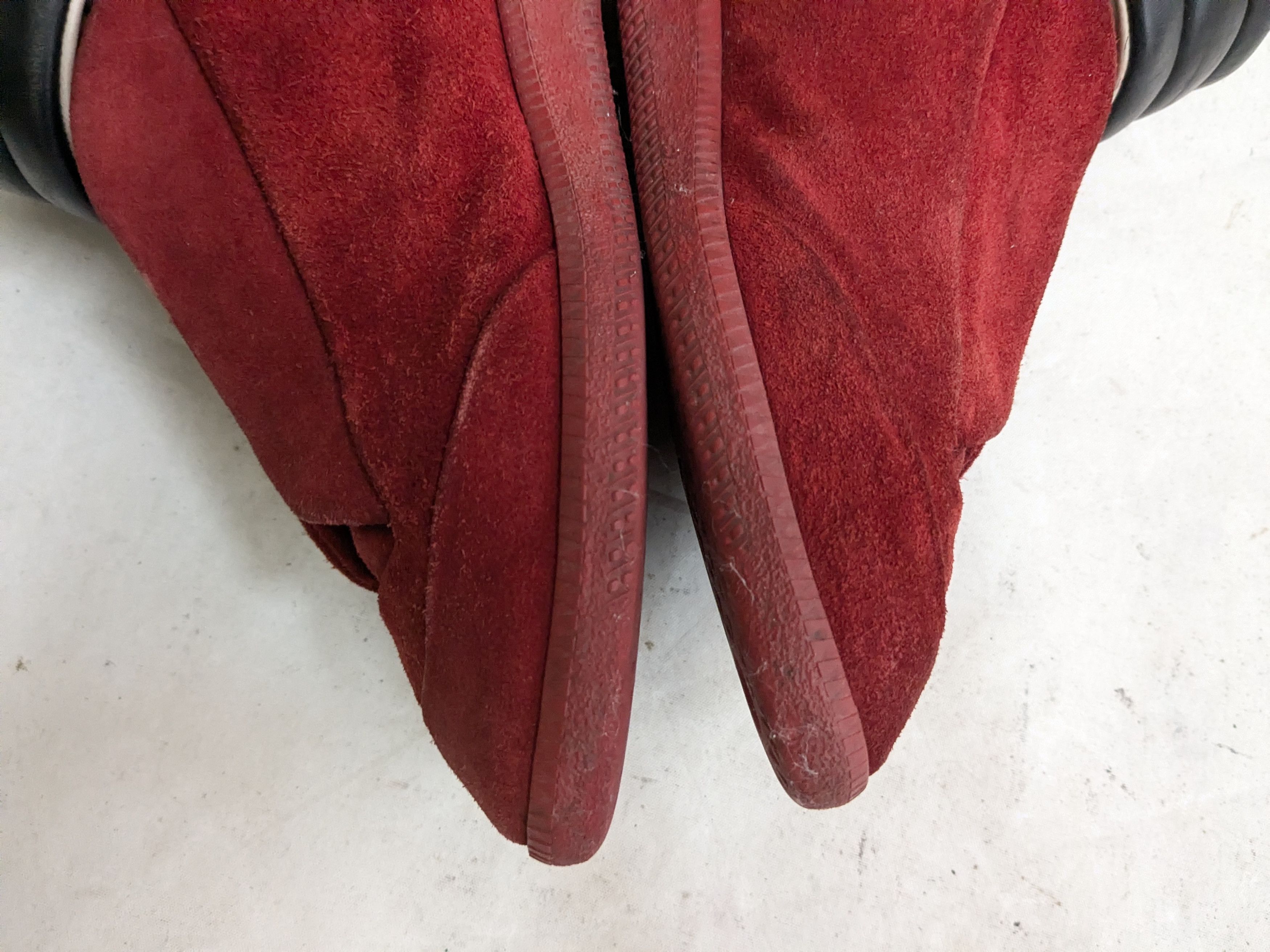 Maison Margiela Maison Margiela Future Red Black 7 40 High Tops Suede Size US 7 / EU 40 - 12 Thumbnail