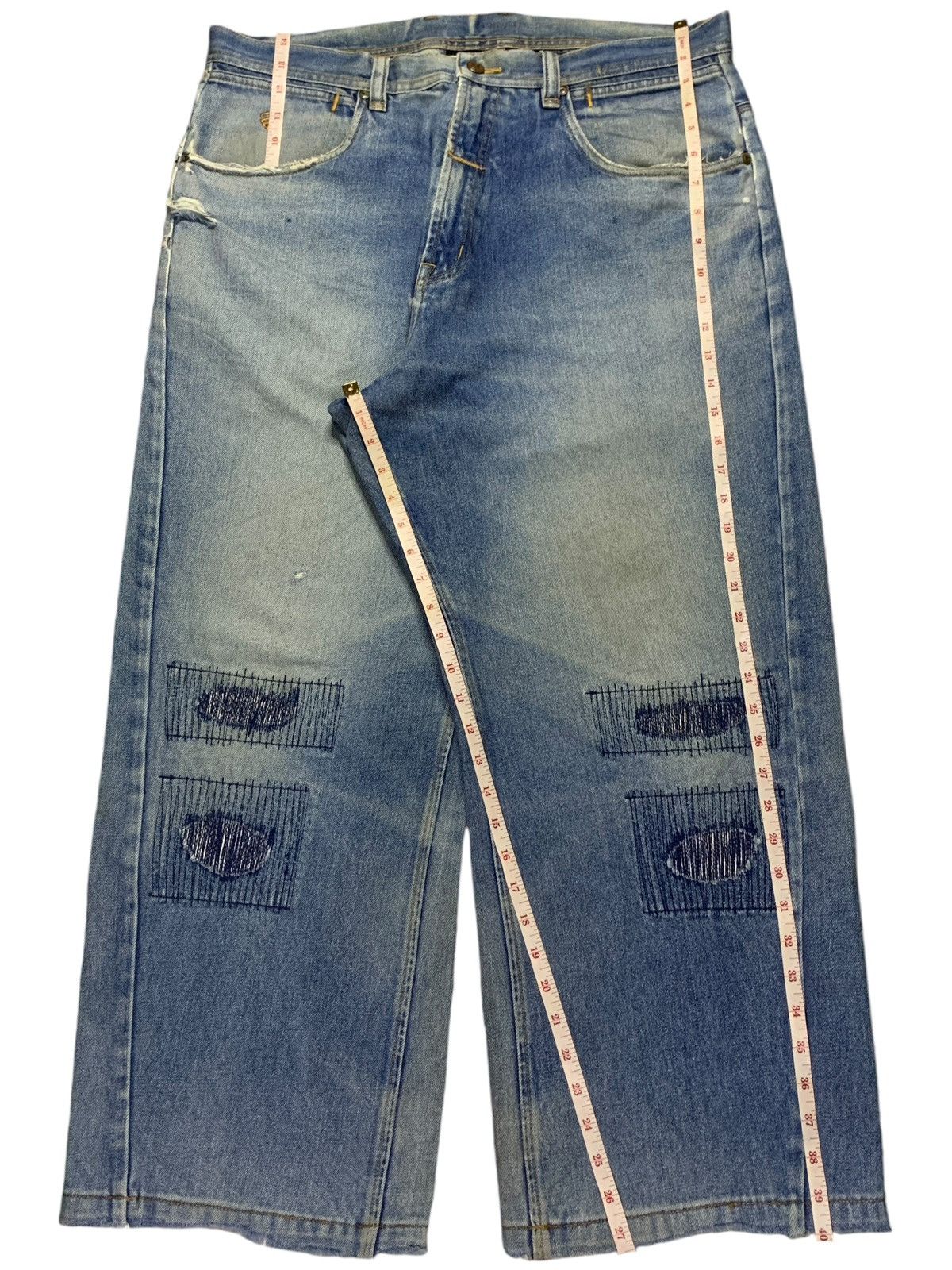 Japanese Brand × Rocawear Vintage Rocawear Faded Wash Patched Distressed Baggy Jeans Size US 37 - 14 Thumbnail