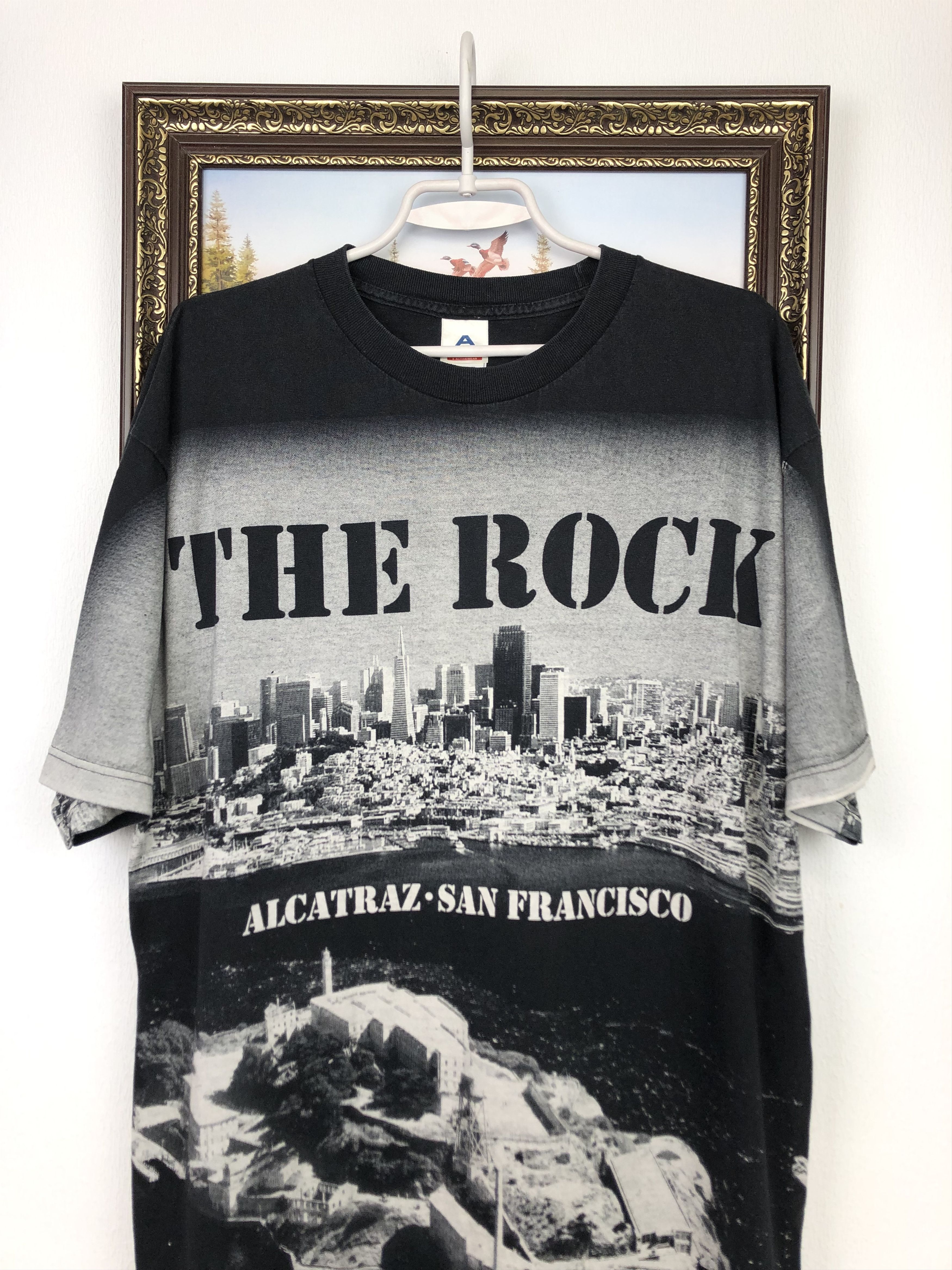 Vintage Vintage The Rock Alcatraz San Francisco Shirt Over Print Tee Size US XL / EU 56 / 4 - 2 Thumbnail