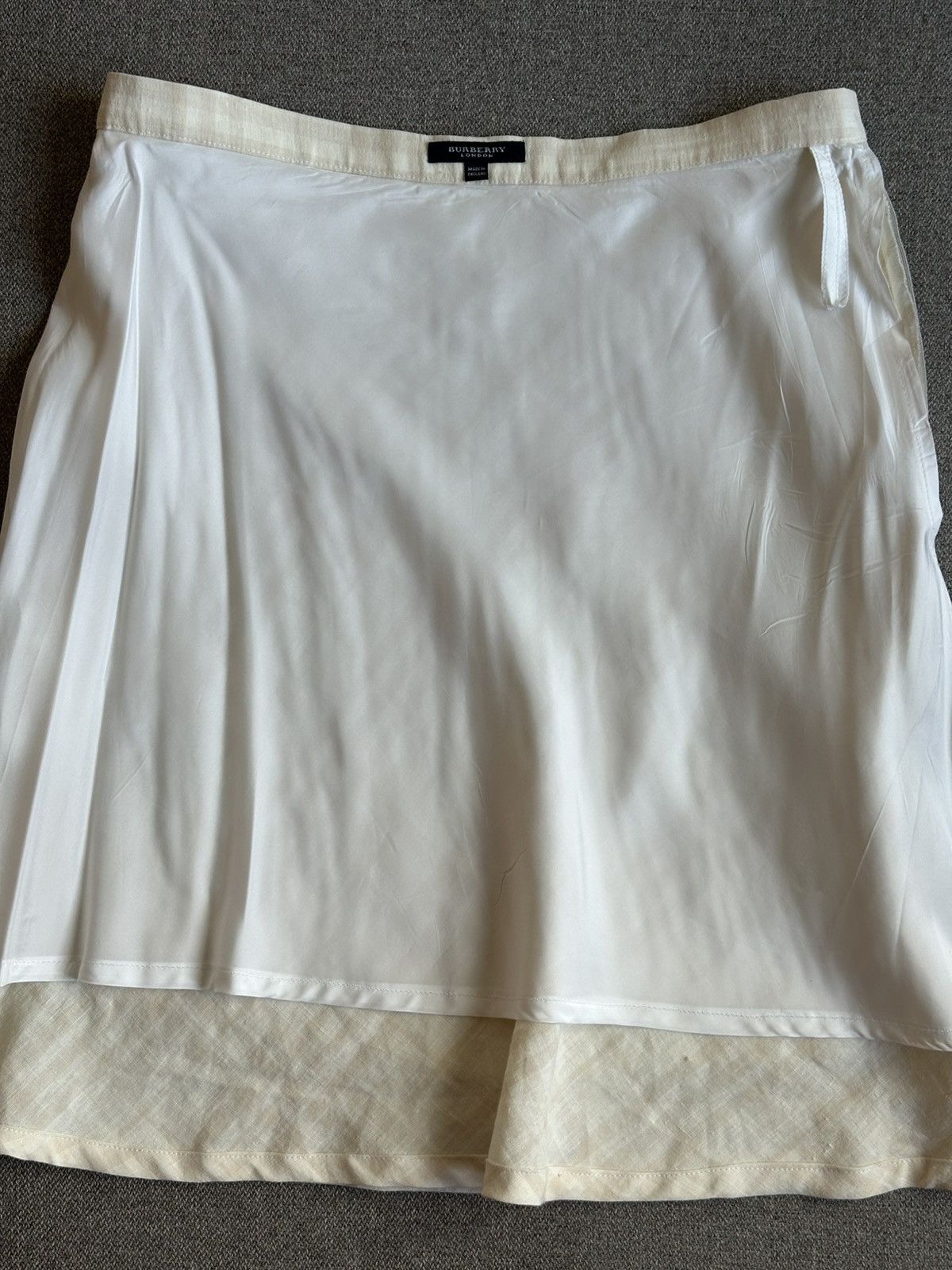 Burberry Burberry London vintage linen skirt made in England Size 32" / US 10 / IT 46 - 10 Thumbnail