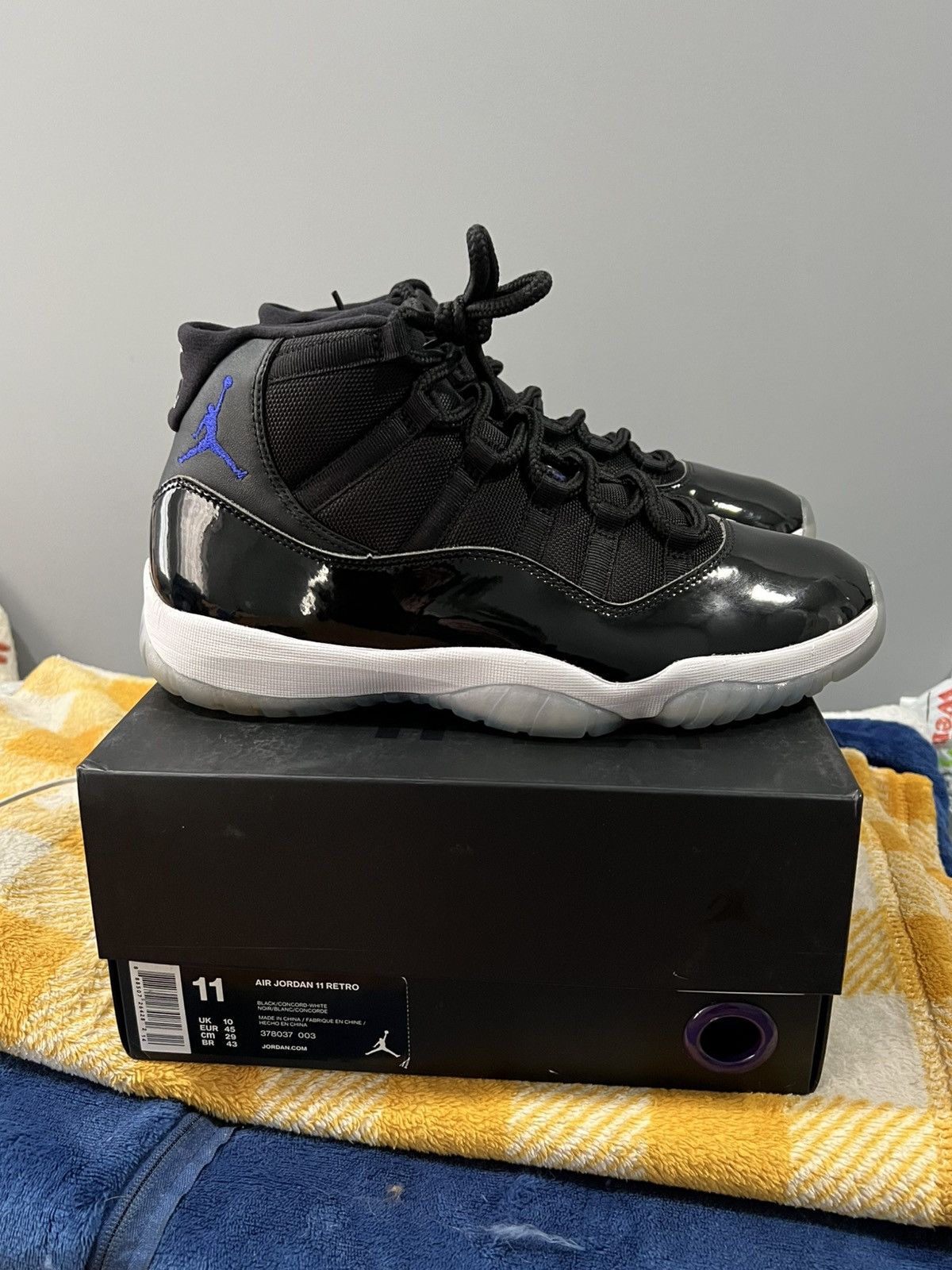 Jordan Brand Jordan 11 Space Jam 2016 Size US 11 / EU 44 - 7 Thumbnail