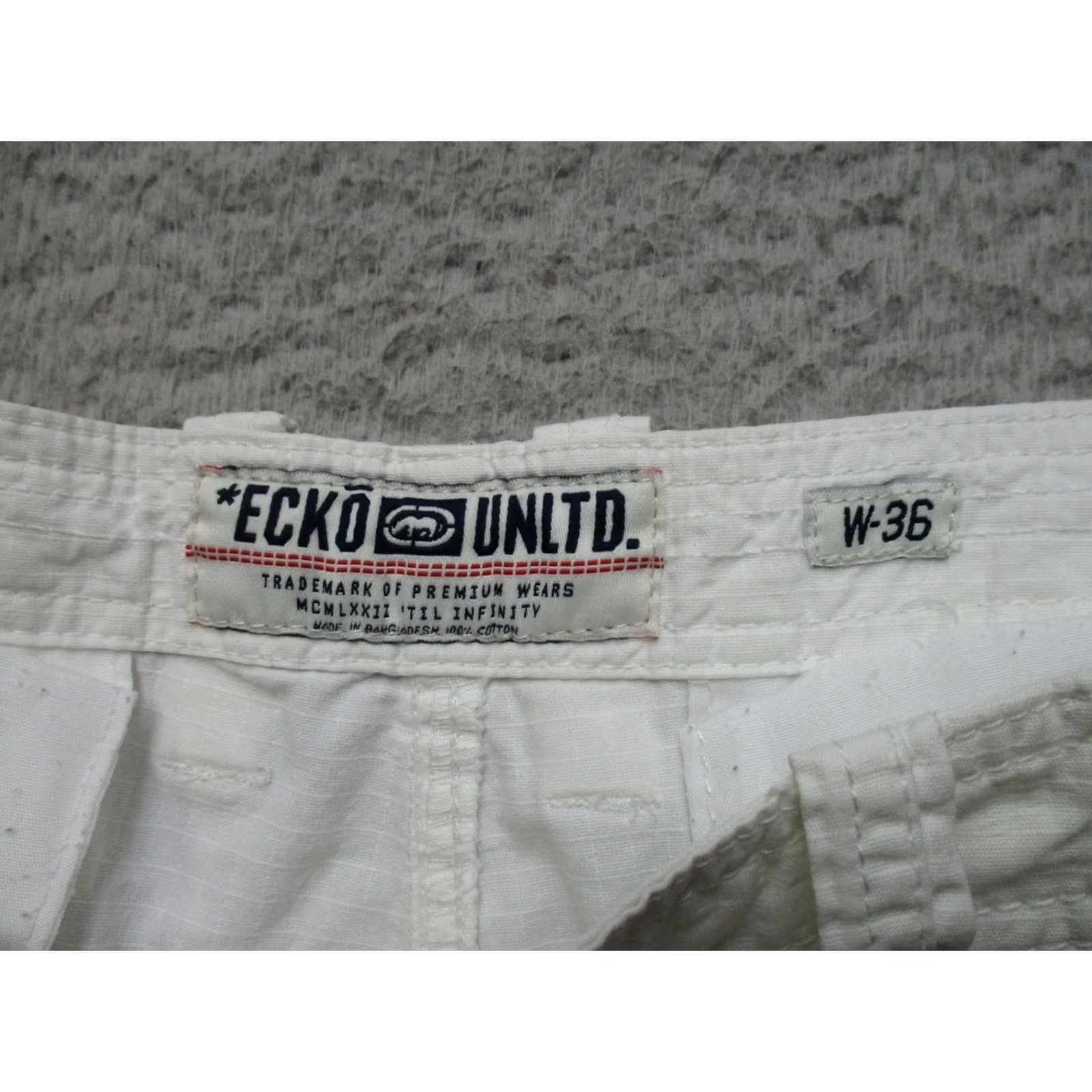 Ecko Unltd. Ecko Unltd. Cargo Shorts Mens 36 White Relaxed Drawstring Hem Utility Baggy Y2K Size US 36 / EU 52 - 7 Thumbnail