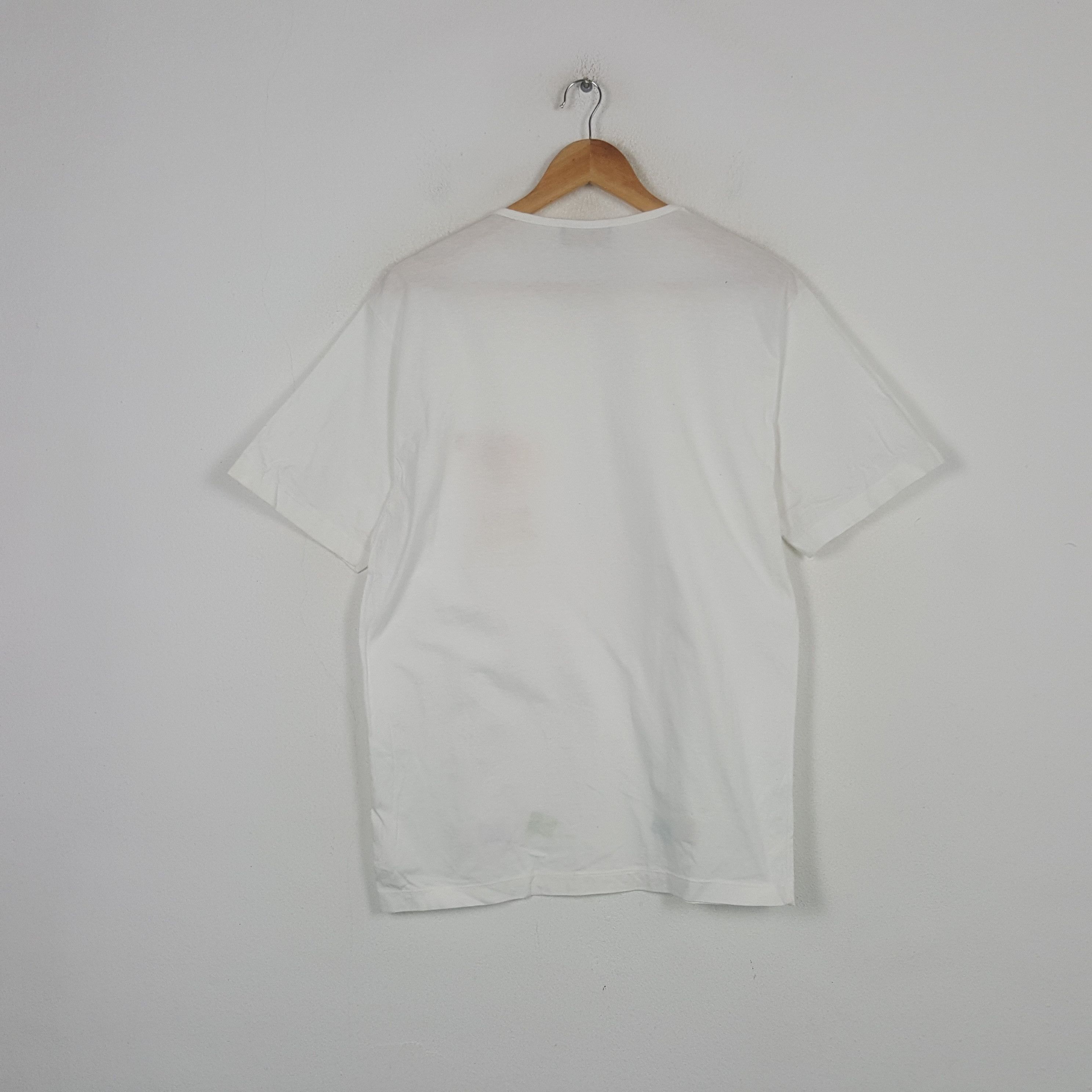 Fendi Vintage Fendi Embroidery Logo Tshirt RR24 Size US M / EU 48-50 / 2 - 3 Thumbnail