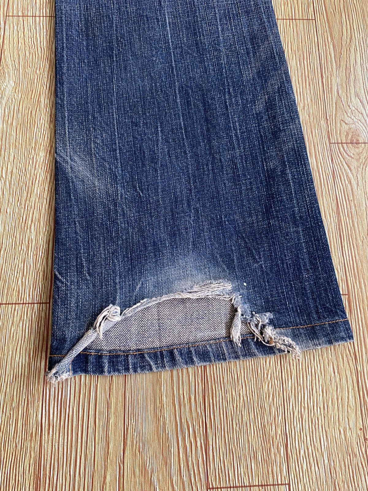 Japanese Brand Rare Design Vintage Japanese Brand UJ Flared Jeans 1990s Size US 32 / EU 48 - 9 Thumbnail