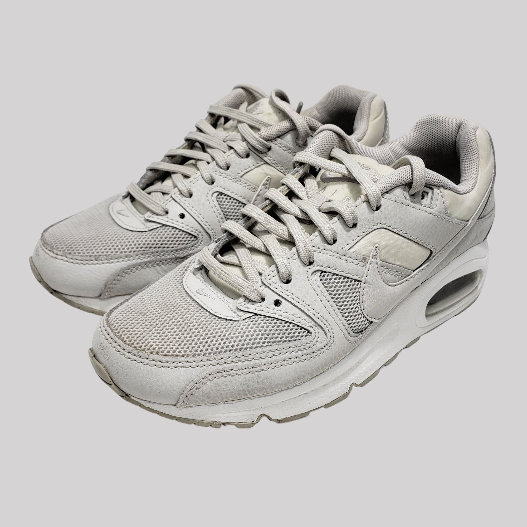 Nike Nike Air Max Command 397690-018 Womens 6 Size US 6 / EU 39 - 1 Thumbnail