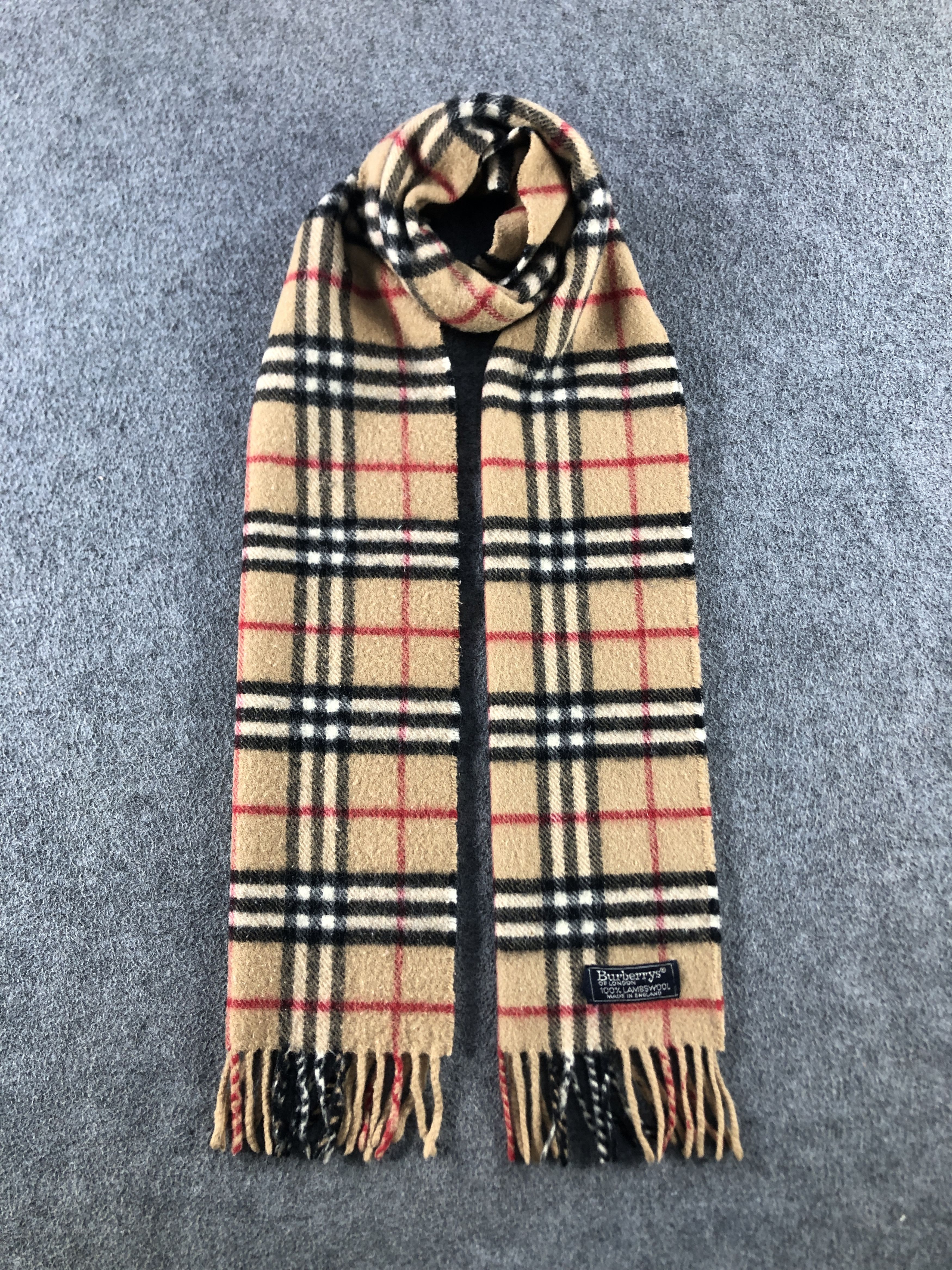 Burberry Wool Scarf / Muffler / Neckwear P947