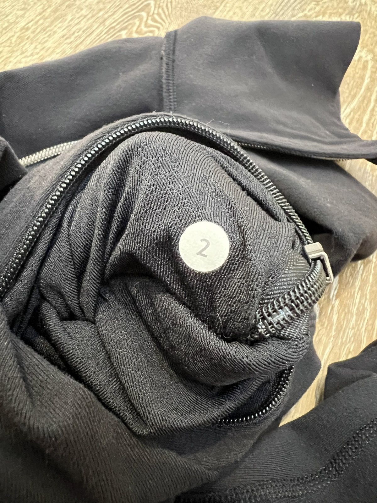 Lululemon Lululemon Jacket High Mock Neck 2-Way Full Zipper Size XS / US 0-2 / IT 36-38 - 4 Thumbnail