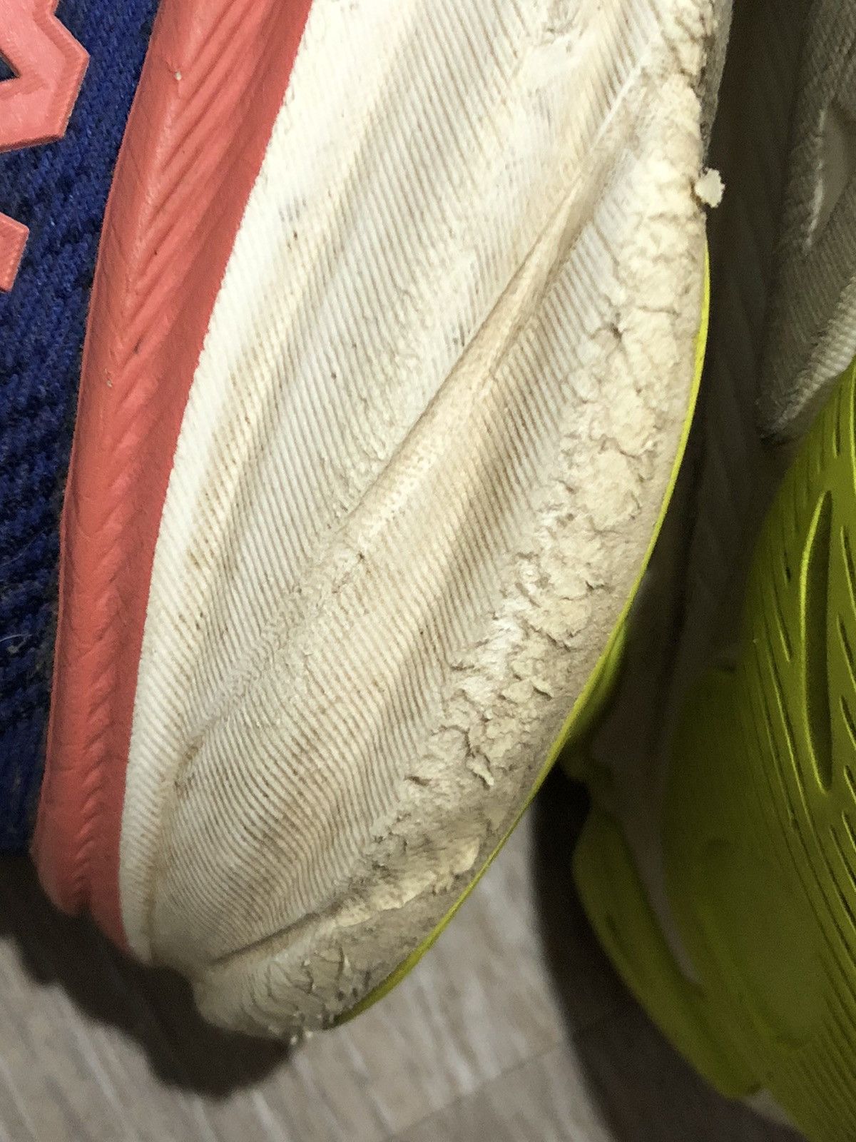 Hoka Hoka Clifton 9 1127896-EVN Size US 7.5 / IT 37.5 - 8 Thumbnail