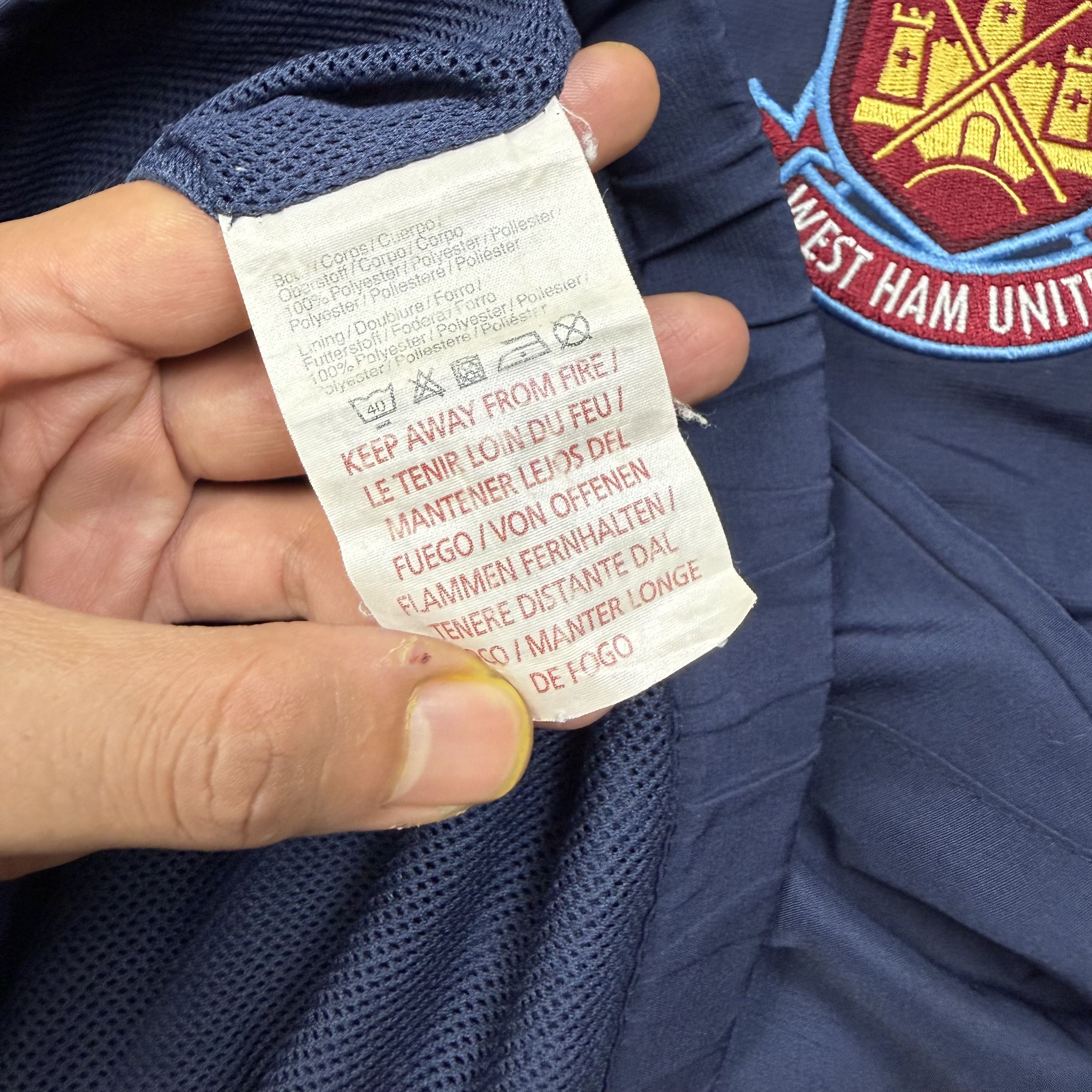 Umbro West Ham United 2006-07 Umbro Jacket Size US M / EU 48-50 / 2 - 7 Thumbnail