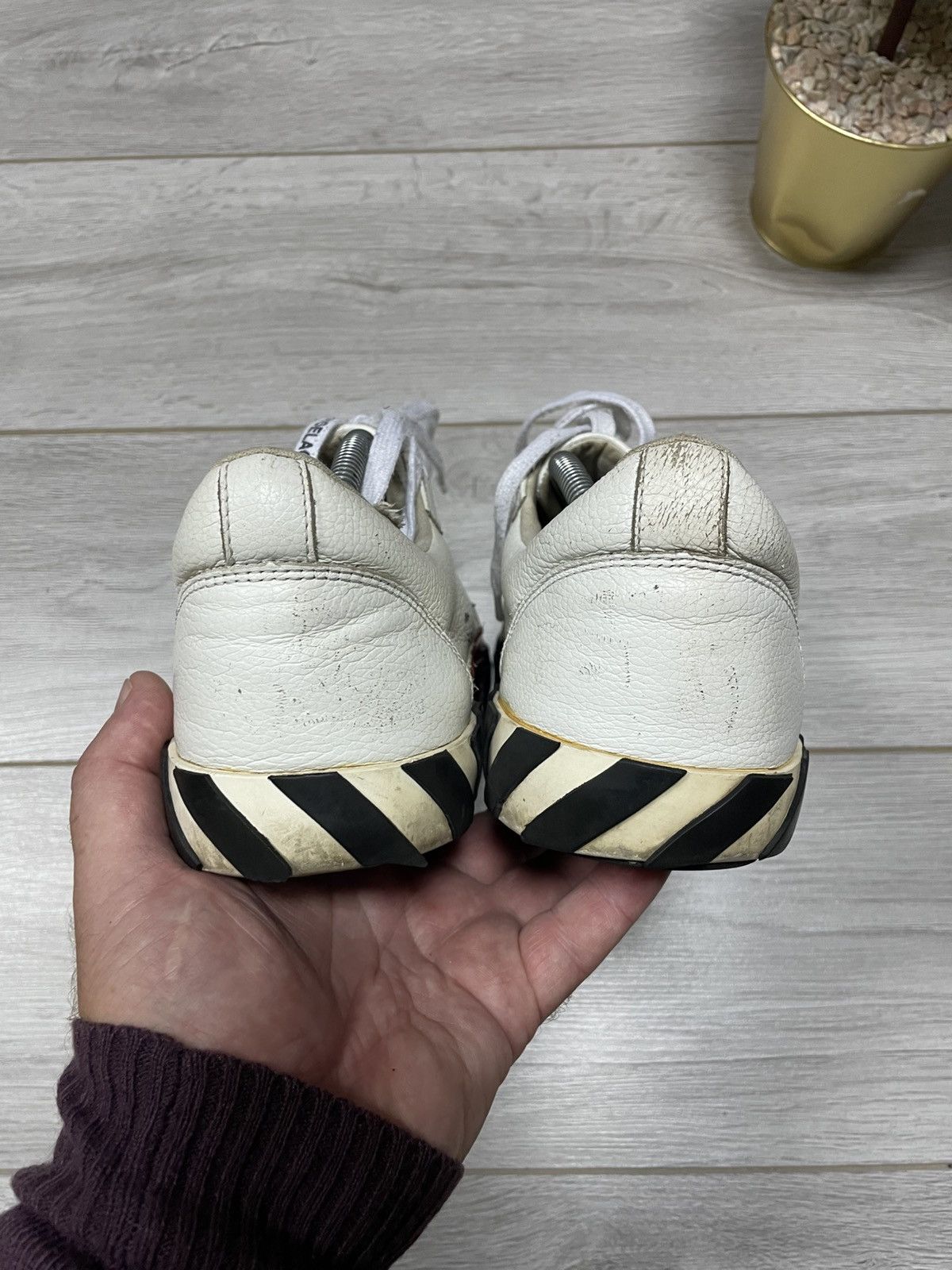 Off-White Off-White leather vulcanized arrows tape sneakers Size US 11 / EU 44 - 10 Thumbnail