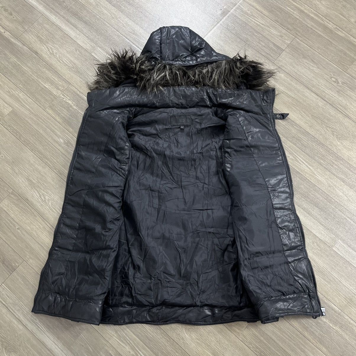 14th Addiction 2000s Mossimo IfSixWasNine Kmrii Gothic Lgb Fur Down Jacket Size US L / EU 52-54 / 3 - 16 Thumbnail