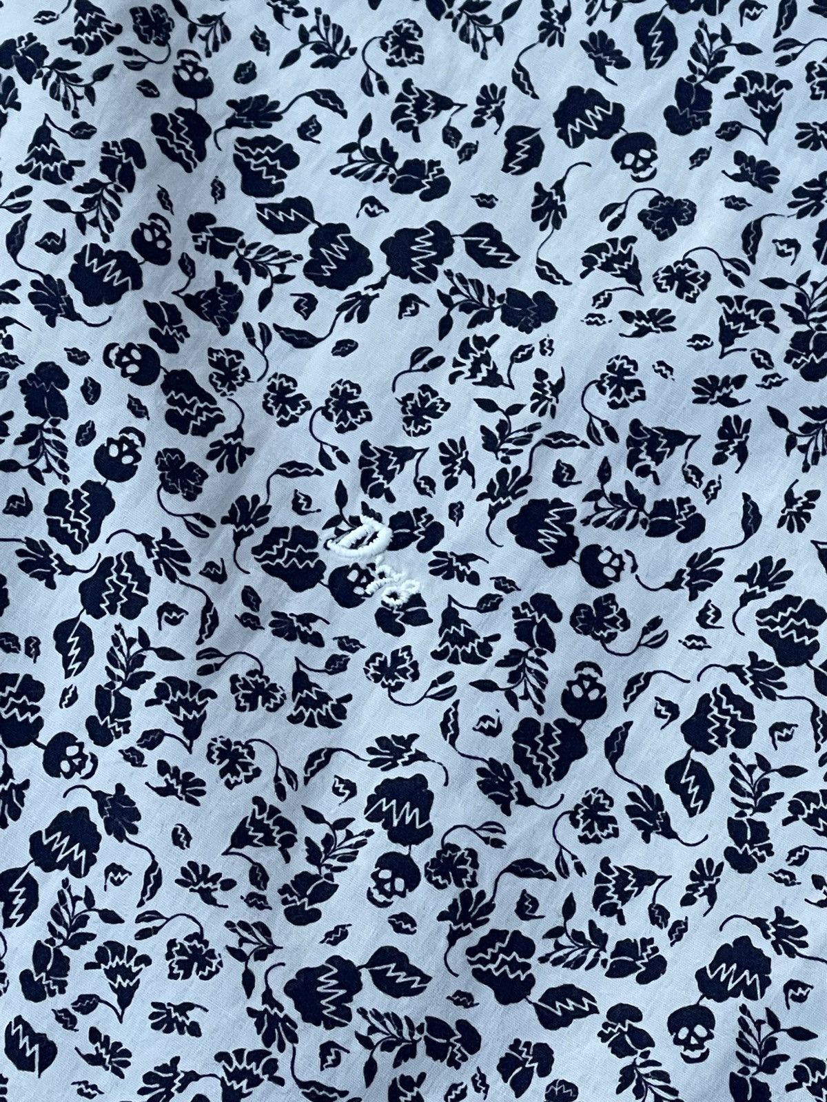 Diesel Diesel Floral Skull All Over Print White Black Shirt Size US L / EU 52-54 / 3 - 3 Thumbnail