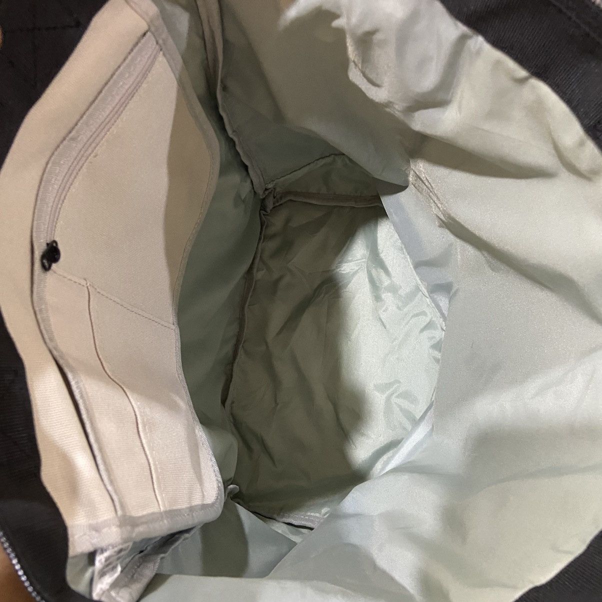Japanese Brand Finn Finland 2-Way Tote Canvas Convertible Daypack Size ONE SIZE - 9 Thumbnail