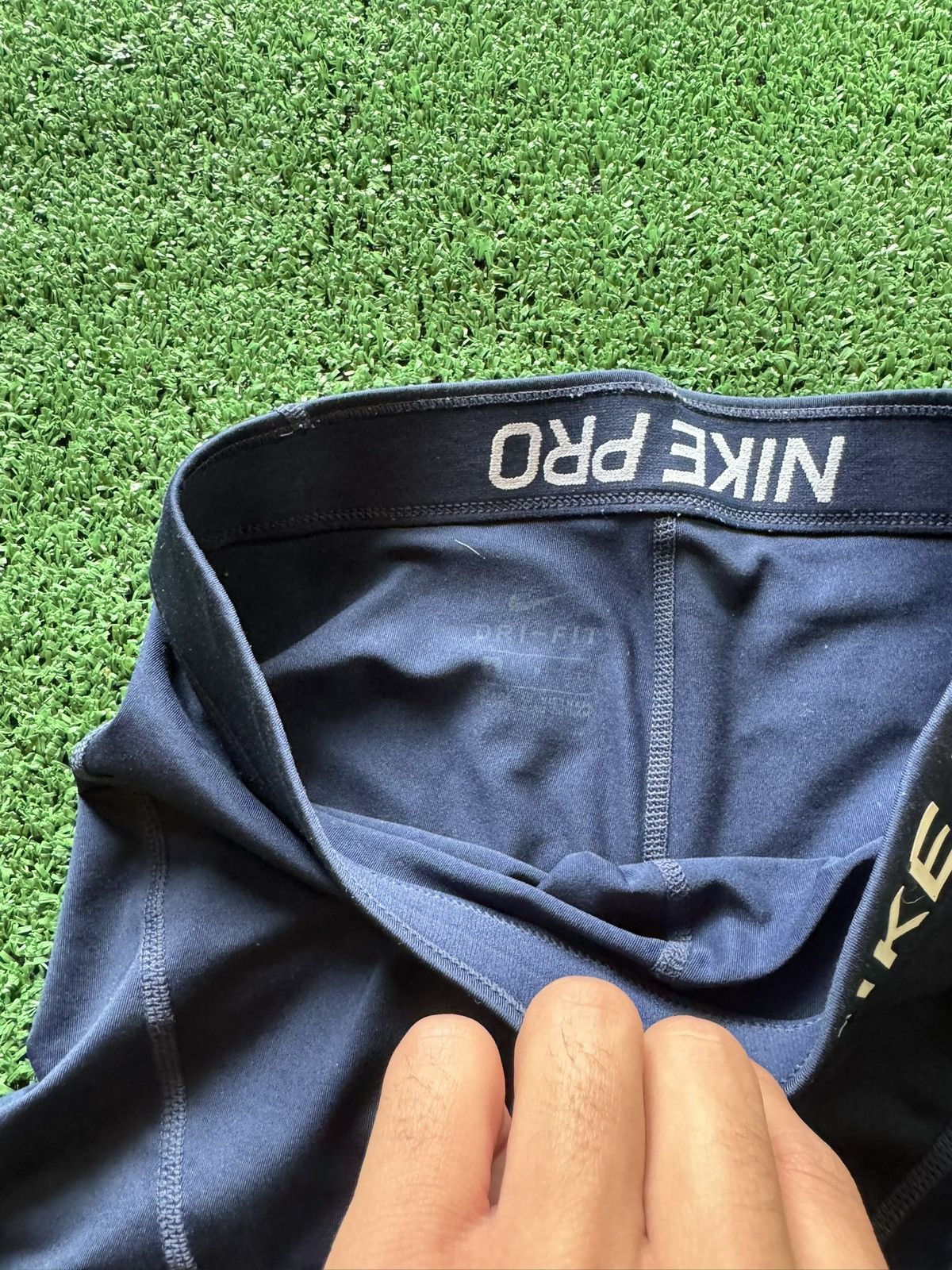 Nike × Vintage Nike Pro Women’s Compression Shorts – Navy Dri-FIT S Size 28" / US 6 / IT 42 - 4 Thumbnail
