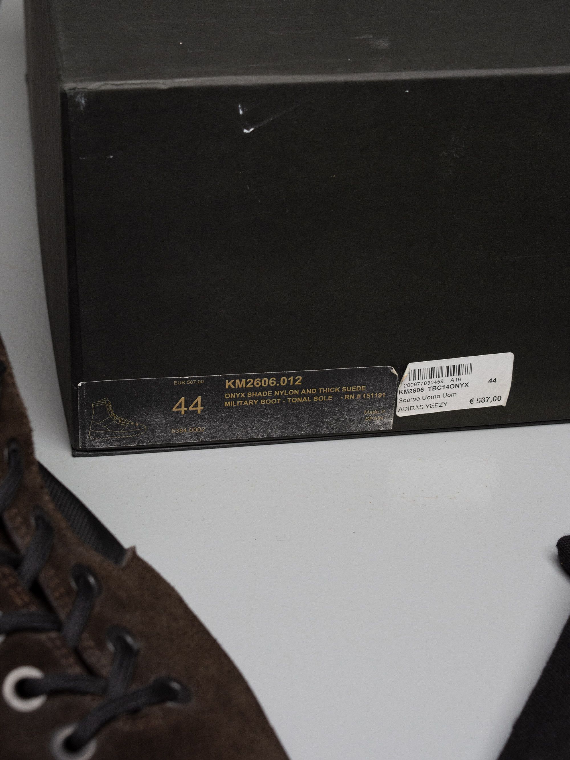 Yeezy YEEZY Season 3 Onyx Shade Military Boots - size 44 Size US 11 / EU 44 - 20 Thumbnail