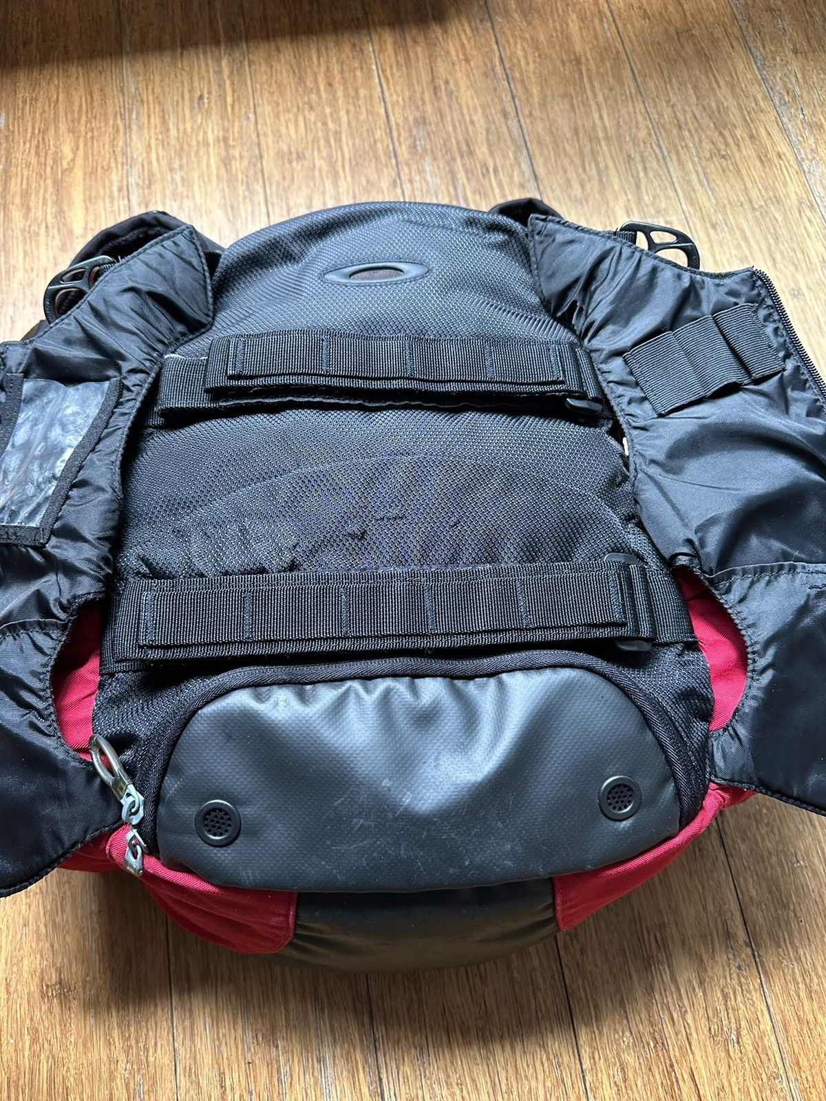 Oakley Oakley Vintage Backpack sac à dos gorpcore techwear hiking Size ONE SIZE - 5 Thumbnail